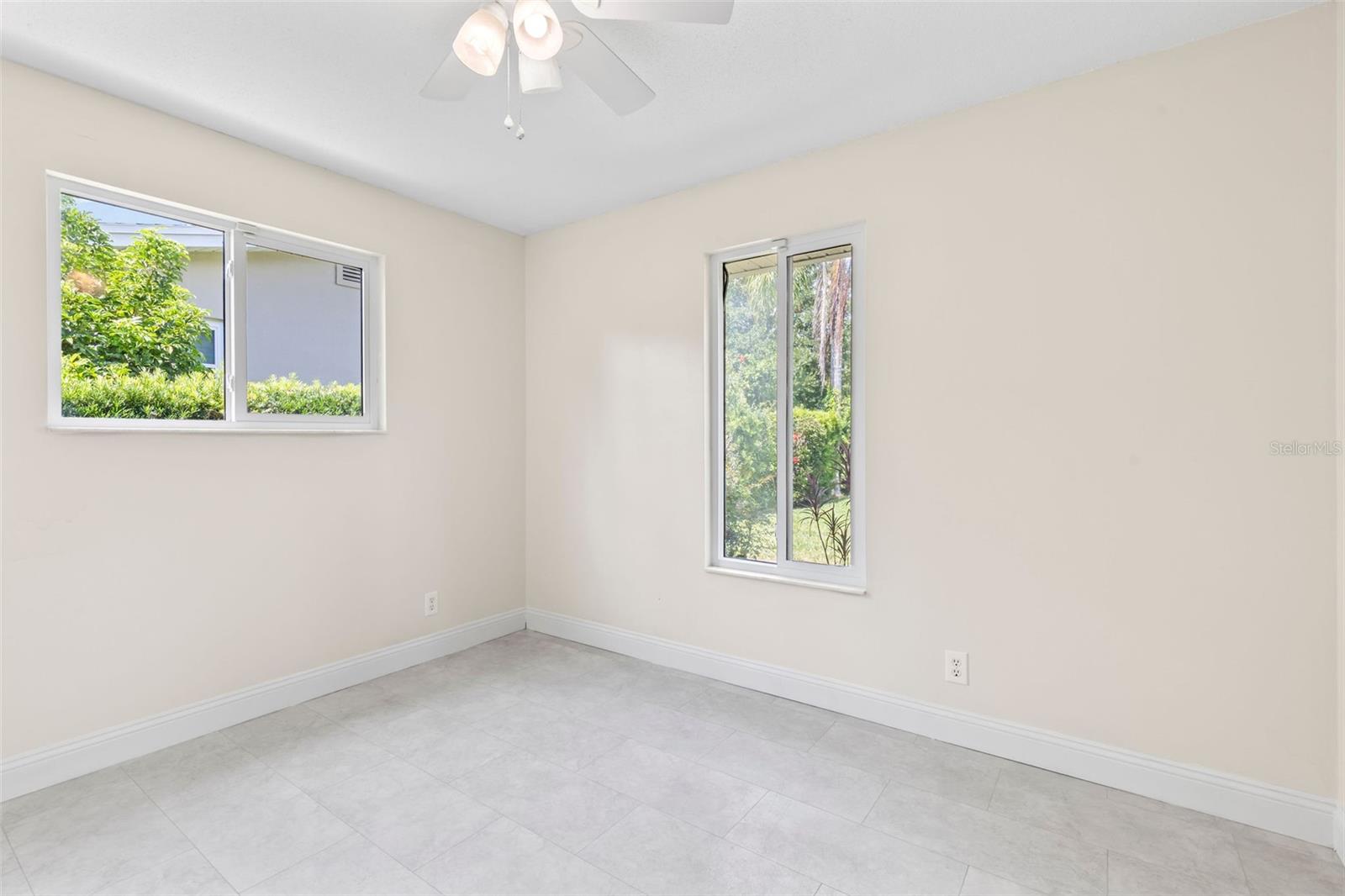 Image 21 of 56 For 607 Johnson Drive