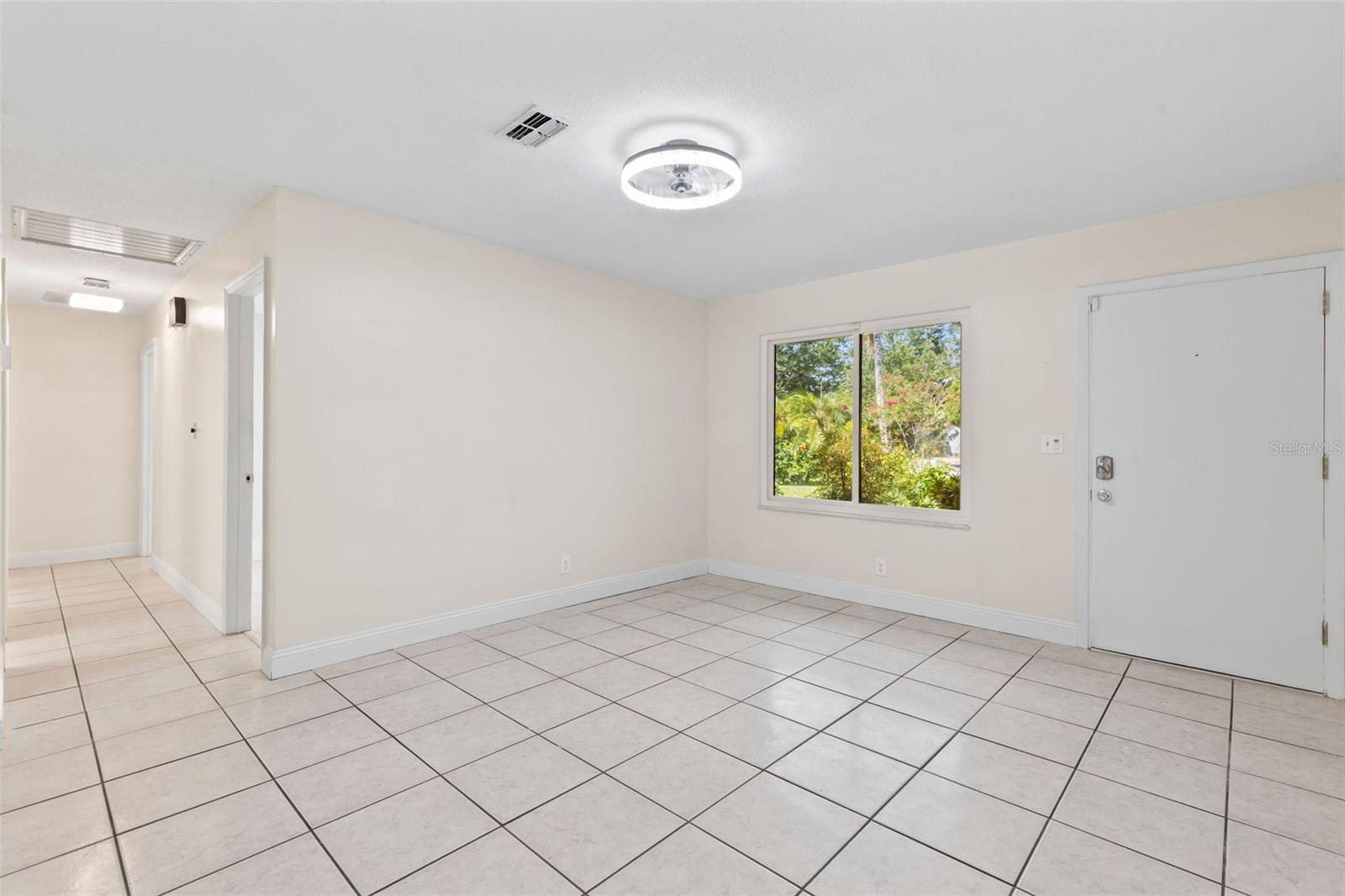 Image 5 of 56 For 607 Johnson Drive