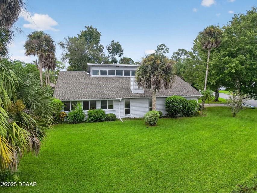 Image 3 of 43 For 236 Gull Drive S