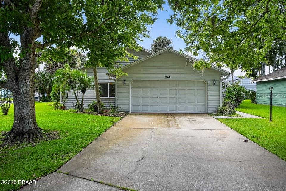 Image 33 of 43 For 236 Gull Drive S