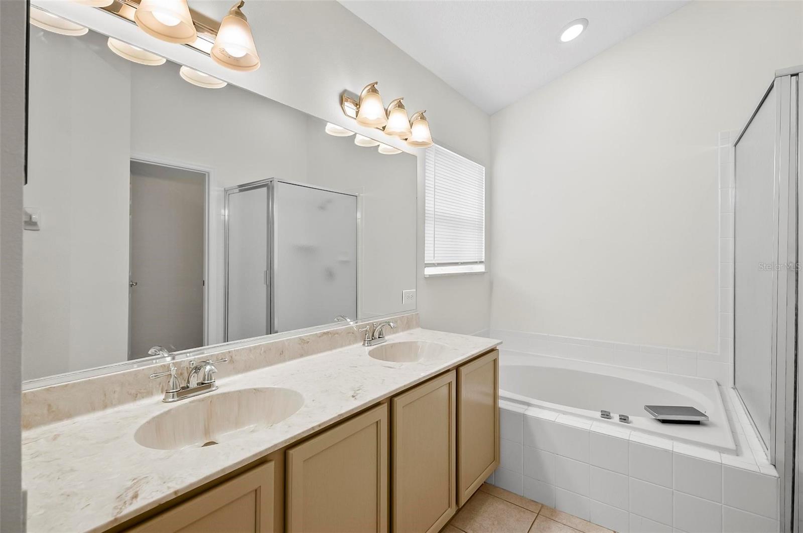 Image 15 of 39 For 6 Point Doral Court