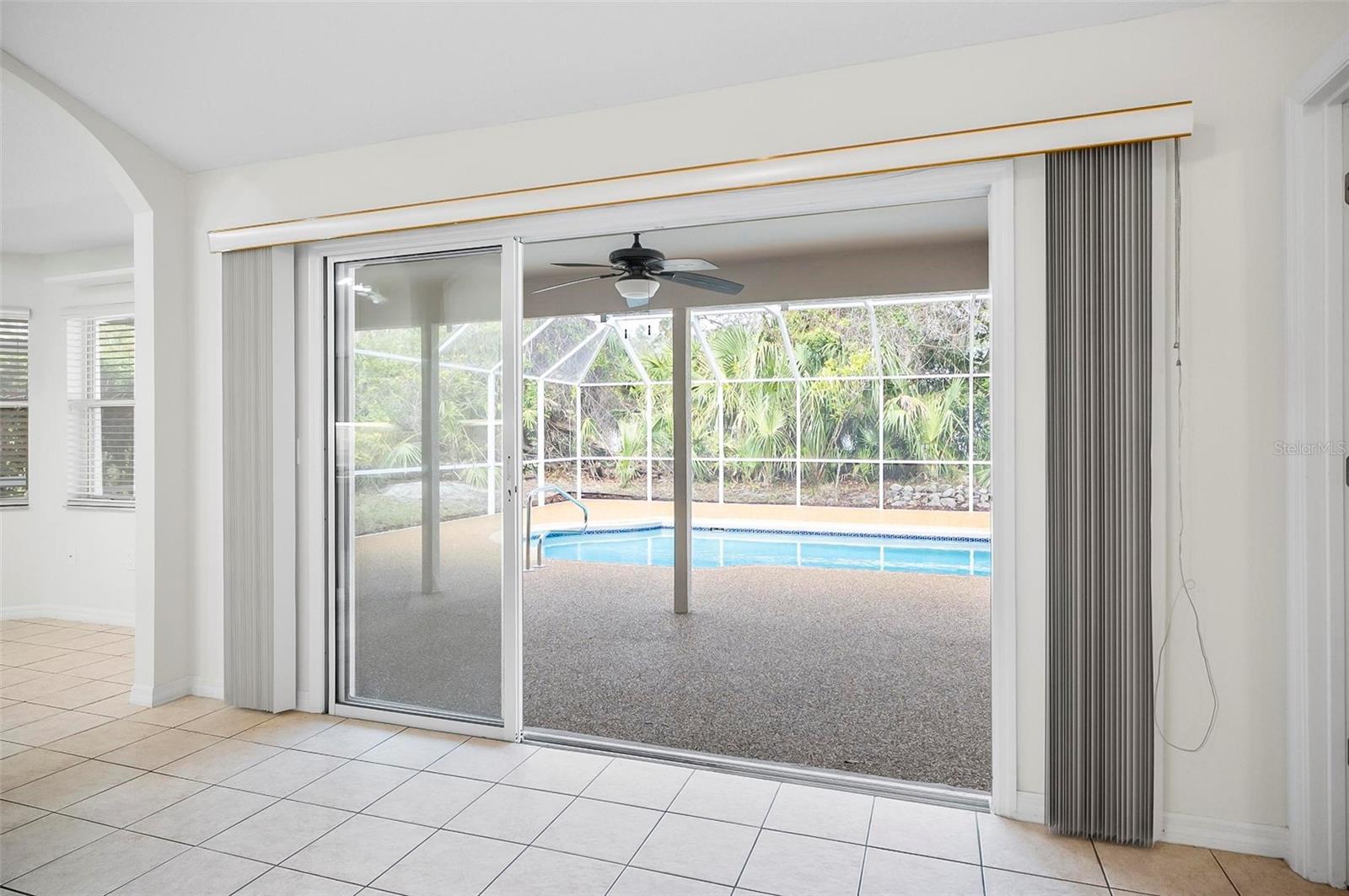 Image 21 of 39 For 6 Point Doral Court