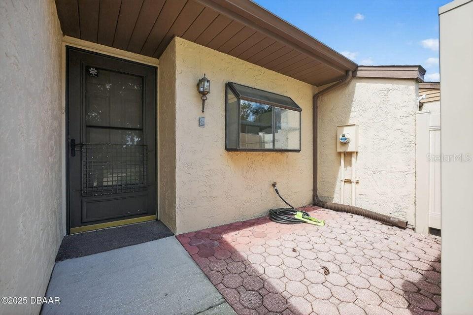 Image 6 of 43 For 1260 Charter Oaks Circle
