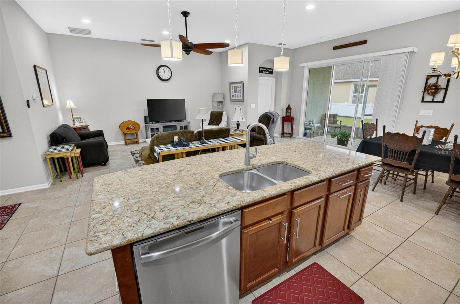 Image 15 of 57 For 20 Arrowhead Drive