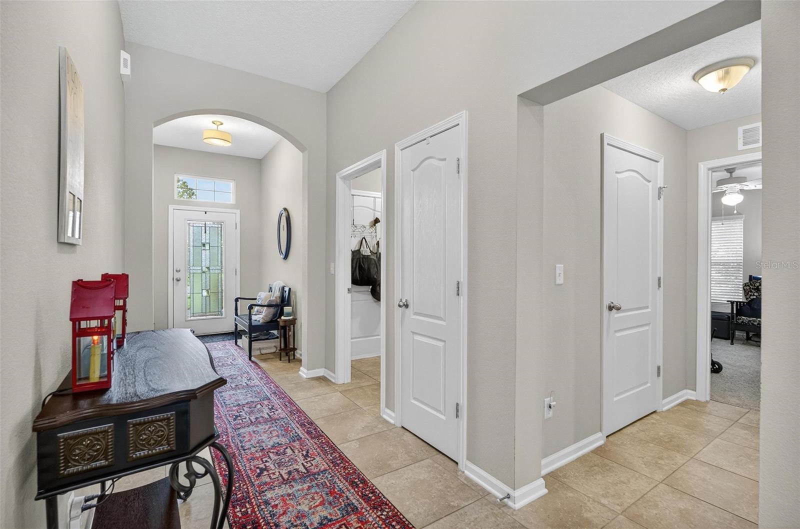 Image 20 of 57 For 20 Arrowhead Drive
