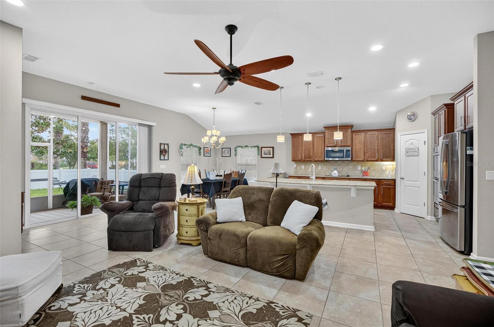 Image 7 of 57 For 20 Arrowhead Drive