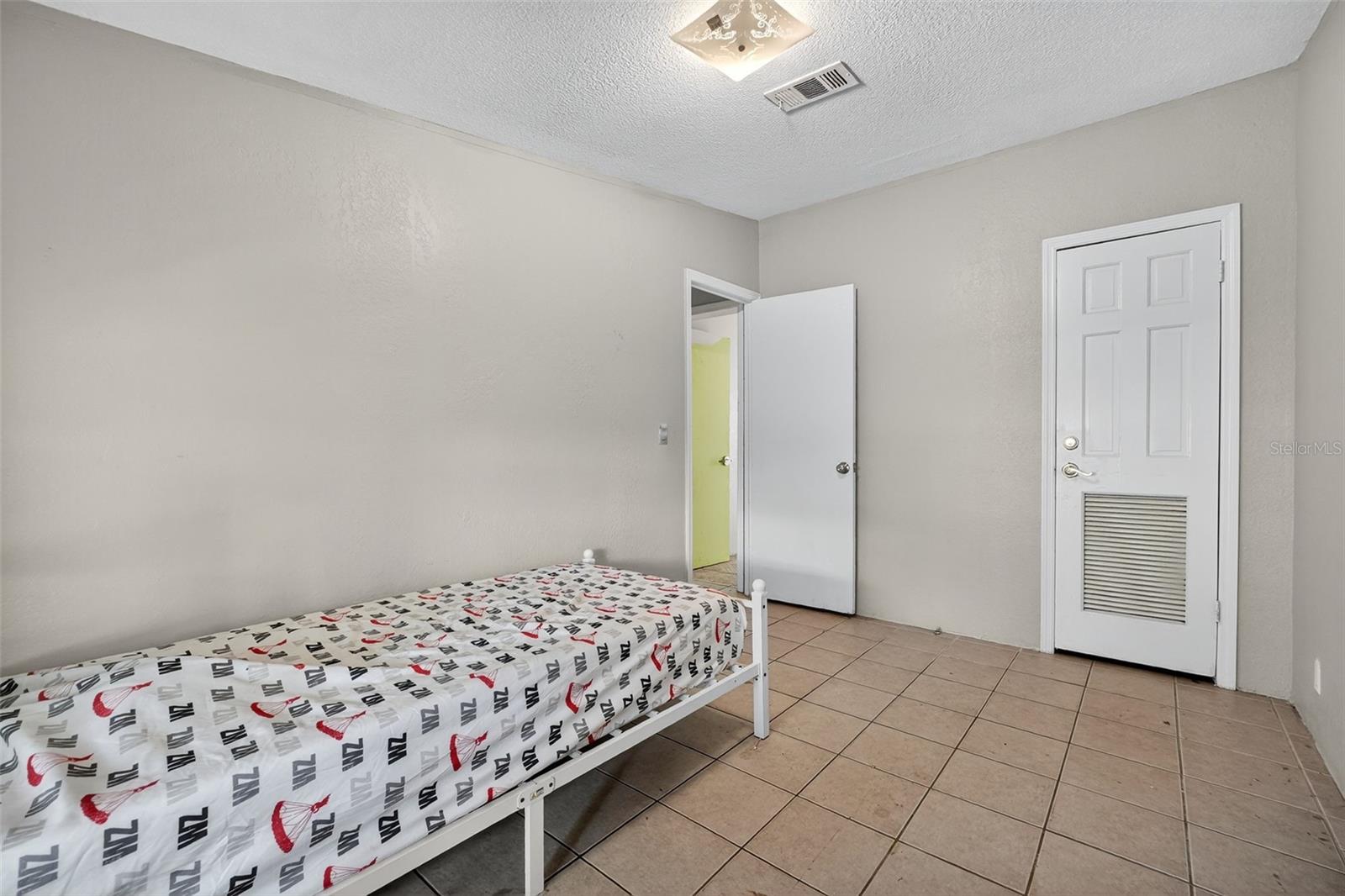 Image 10 of 29 For 5406 Sydney Street