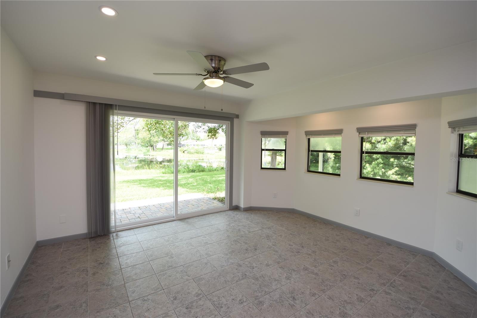 Image 20 of 38 For 89 Farragut Drive