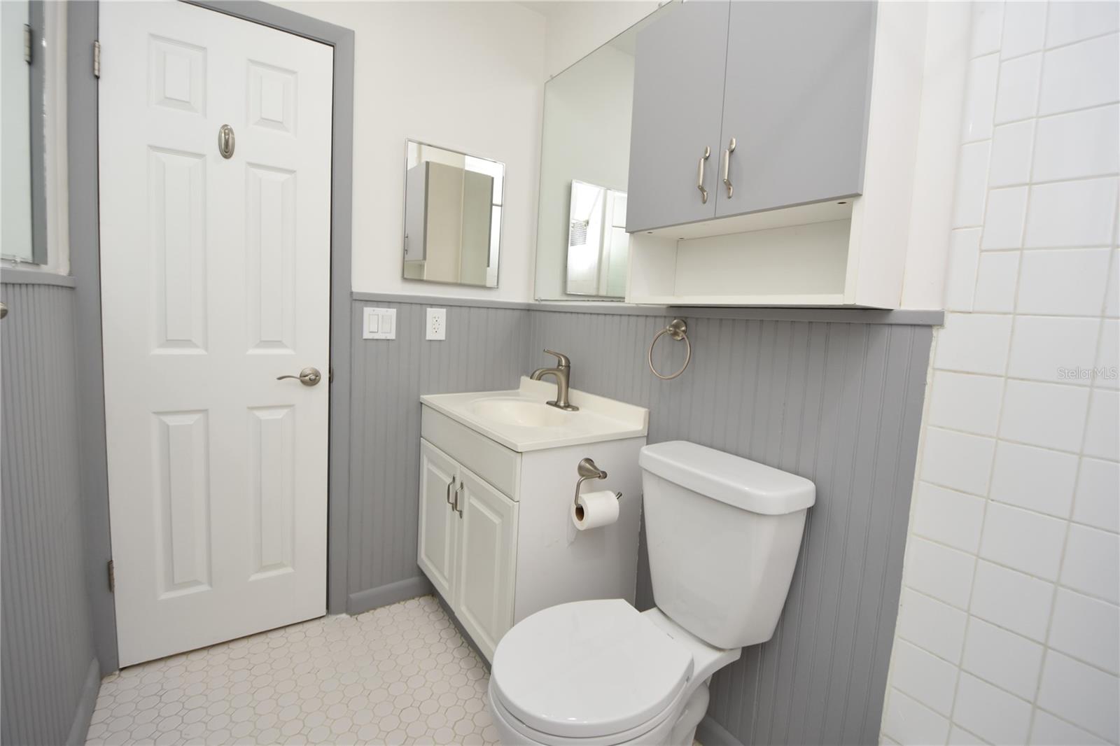 Image 31 of 38 For 89 Farragut Drive