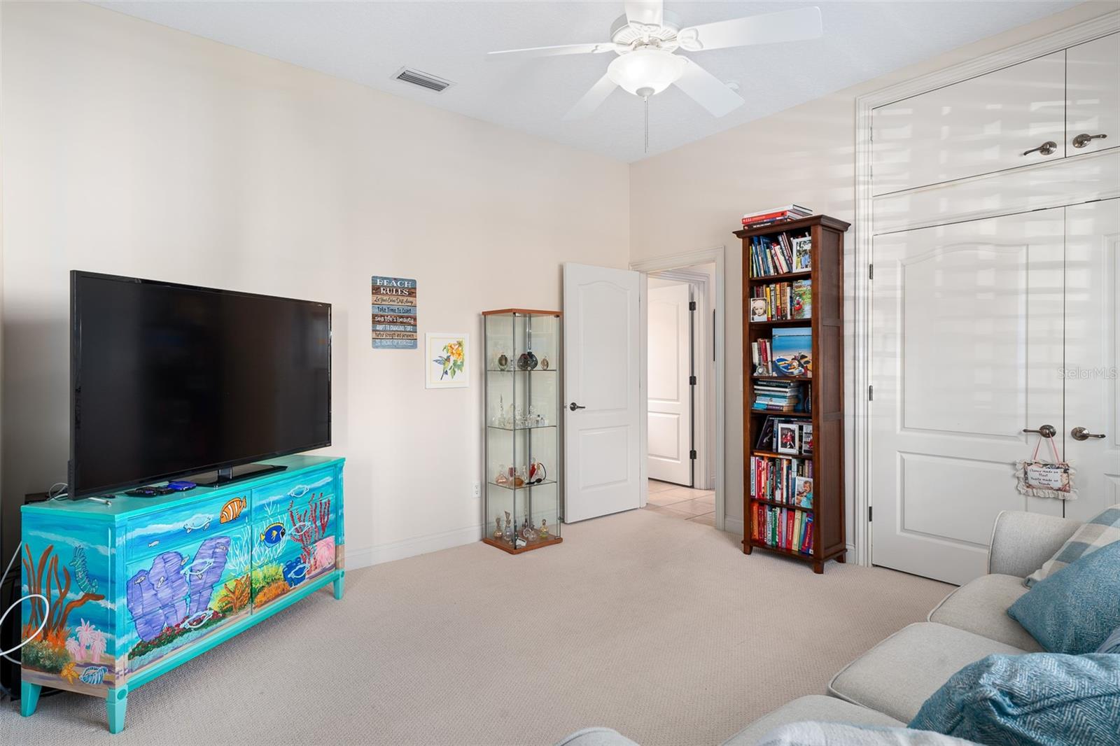 Image 39 of 81 For 517 Ria Mirada Court
