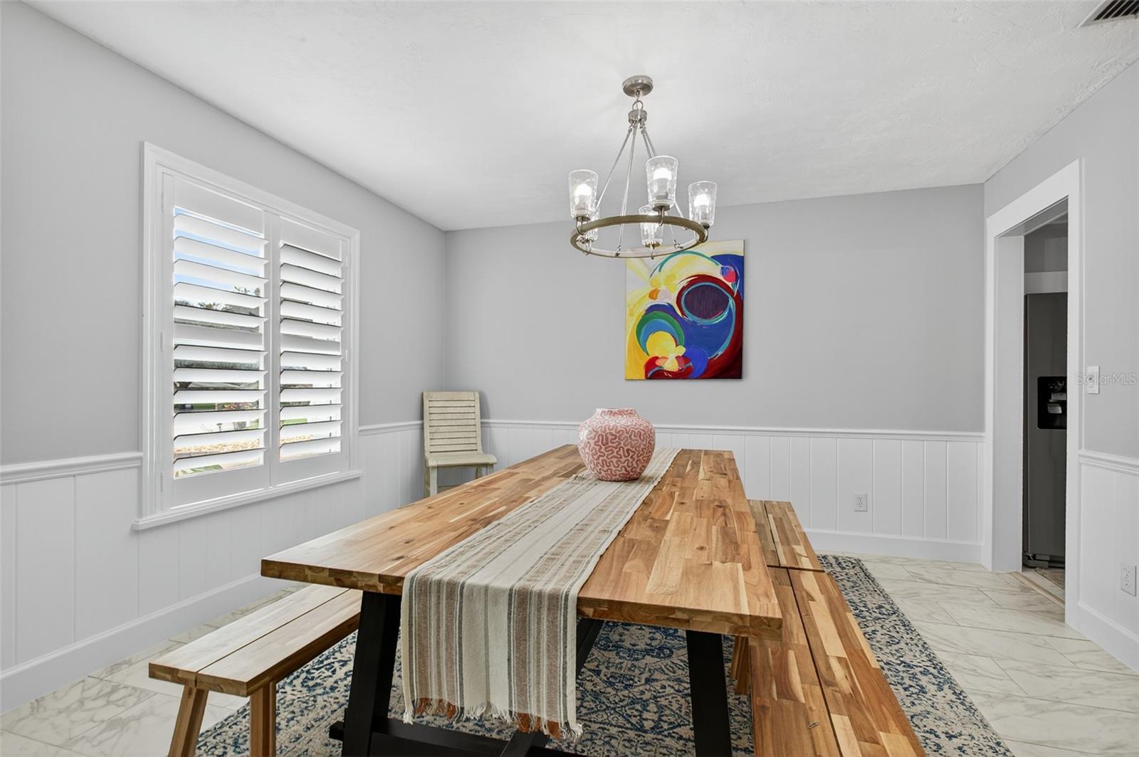 Image 10 of 67 For 27 Oakmont Circle