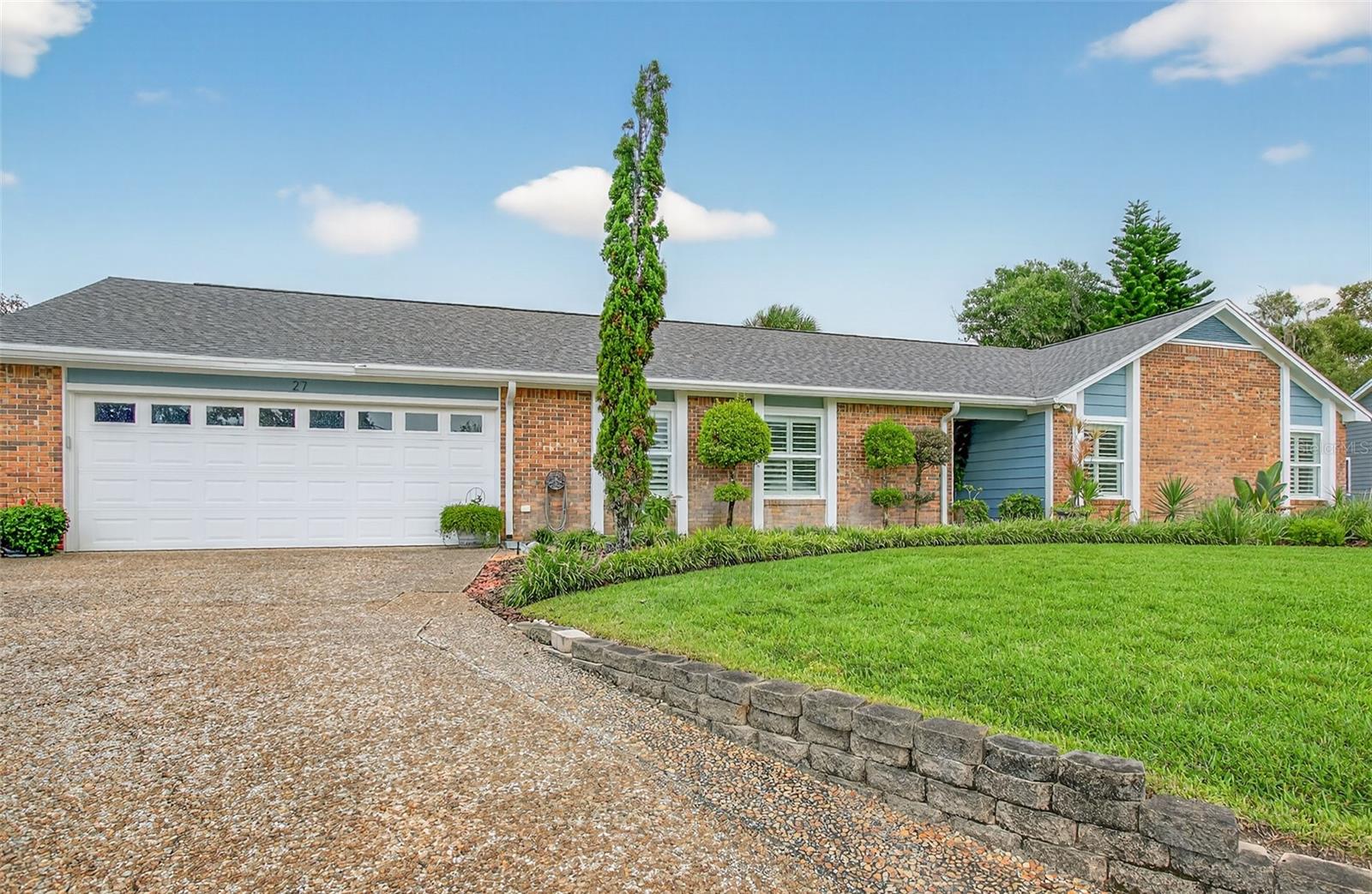 Image 3 of 67 For 27 Oakmont Circle