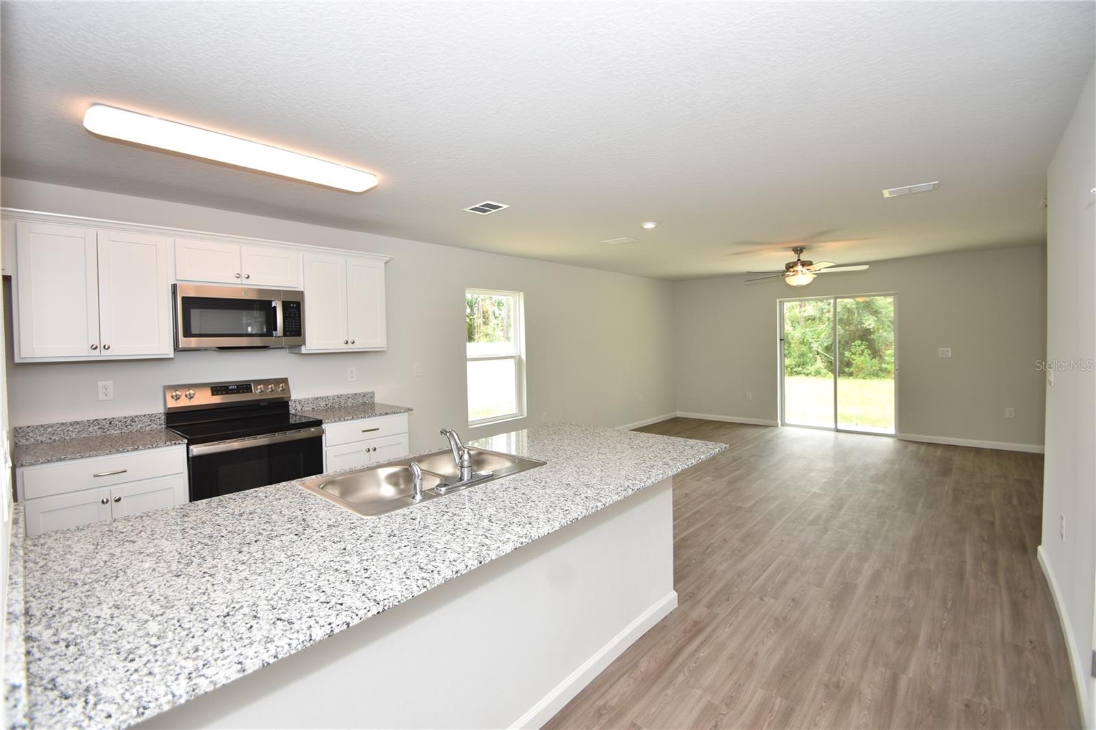 Image 2 of 23 For 91 Pickering Drive
