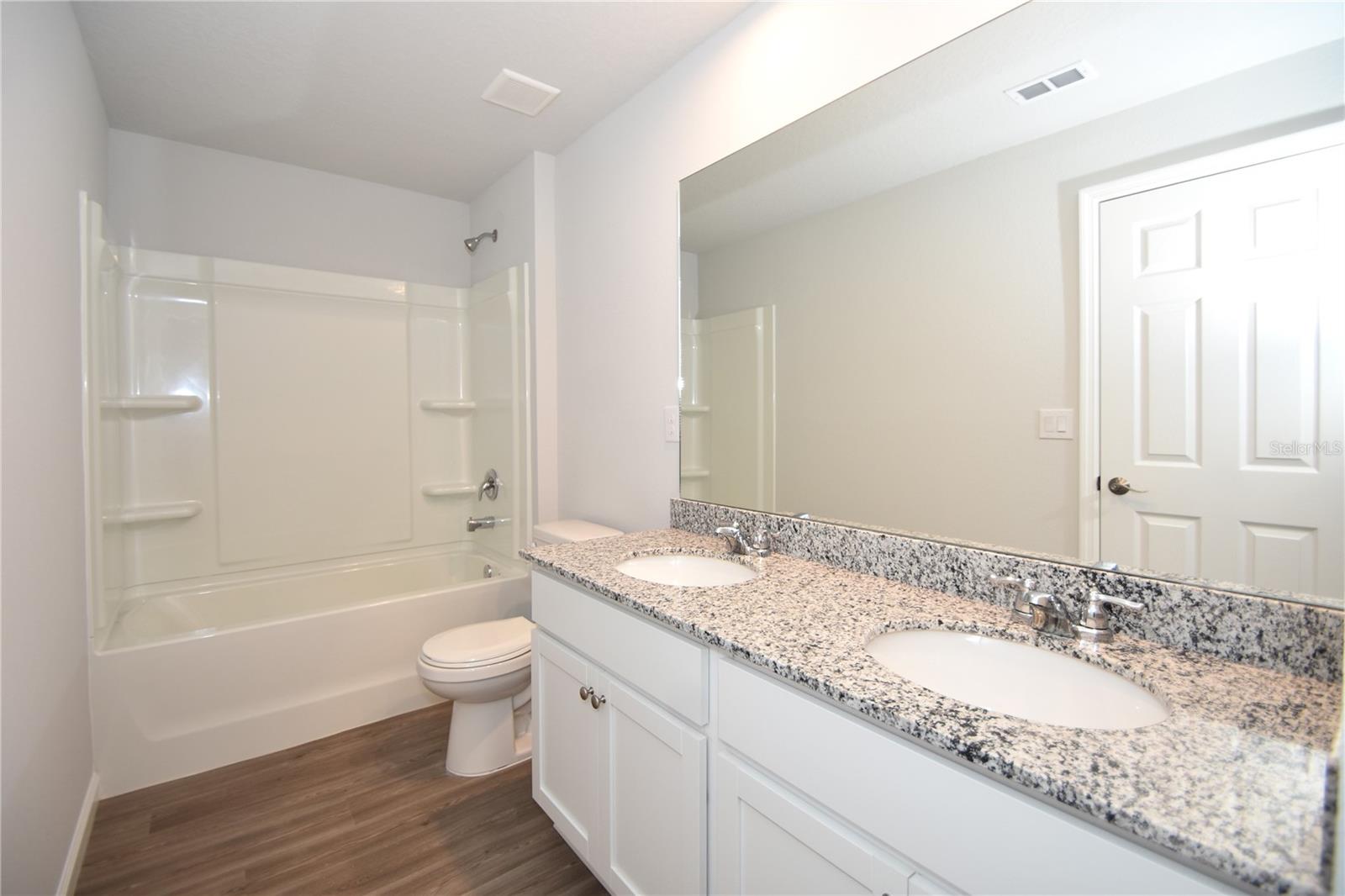 Image 8 of 23 For 91 Pickering Drive