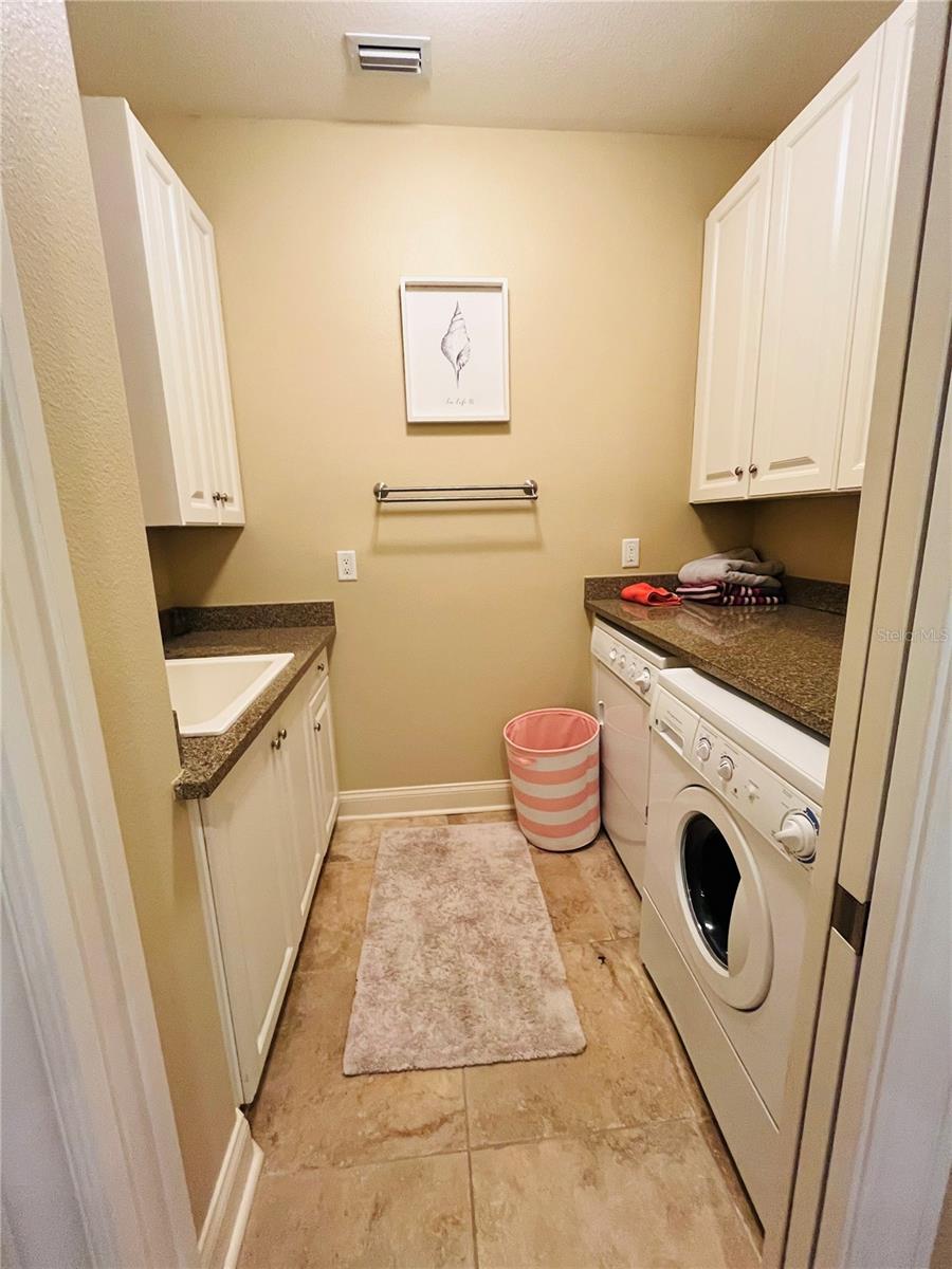 Image 11 of 29 For 2450 Ocean Shore Boulevard 211