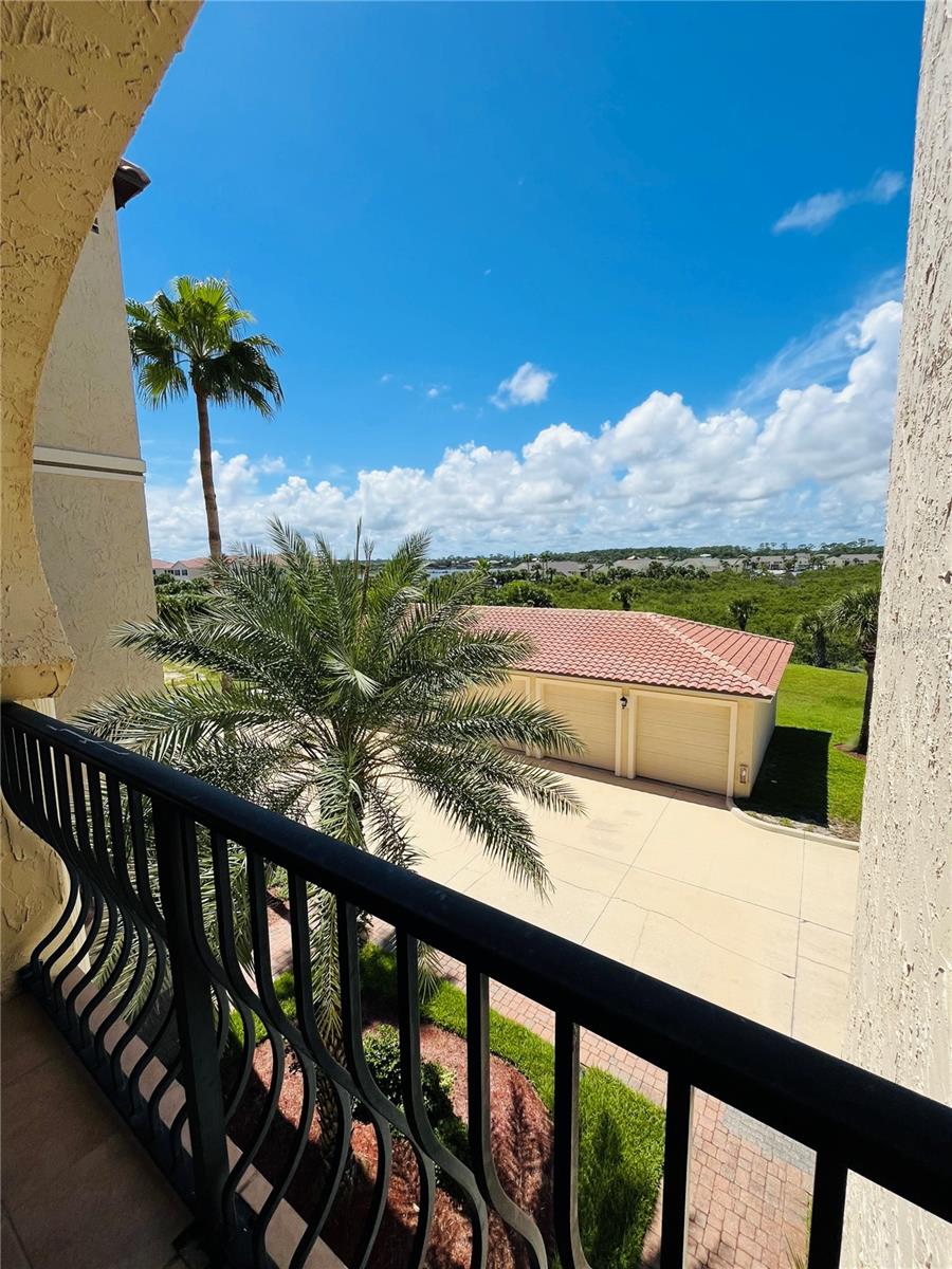 Image 14 of 29 For 2450 Ocean Shore Boulevard 211