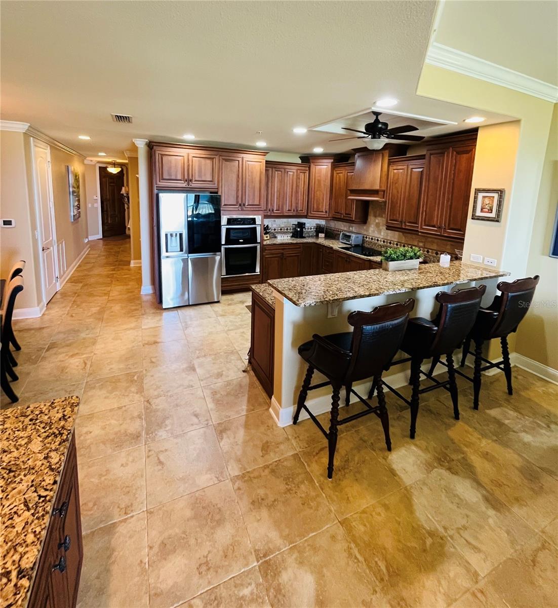 Image 21 of 29 For 2450 Ocean Shore Boulevard 211