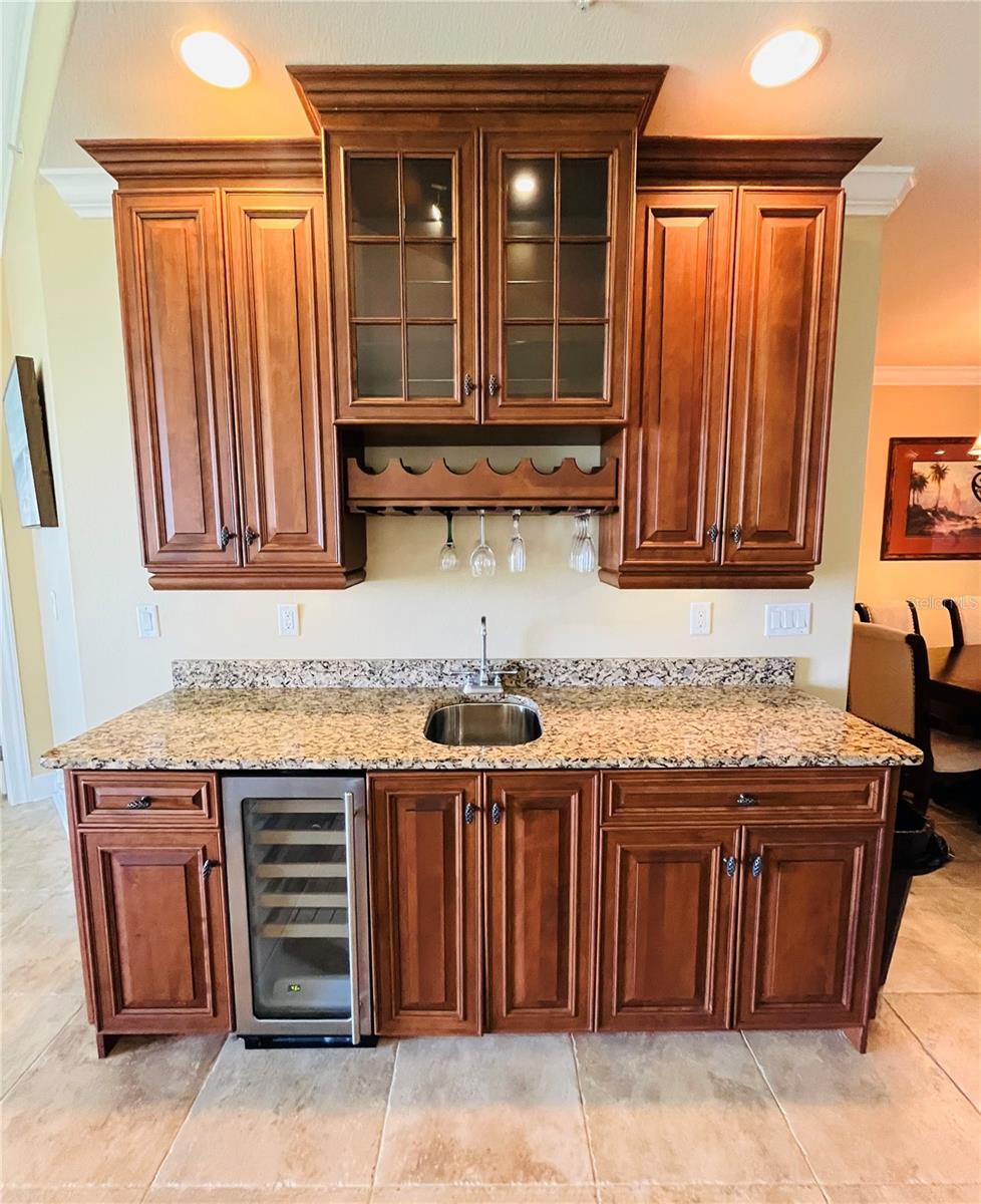 Image 22 of 29 For 2450 Ocean Shore Boulevard 211
