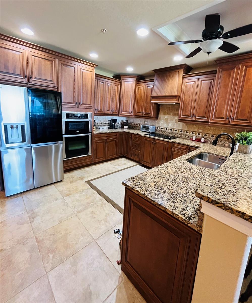 Image 5 of 29 For 2450 Ocean Shore Boulevard 211