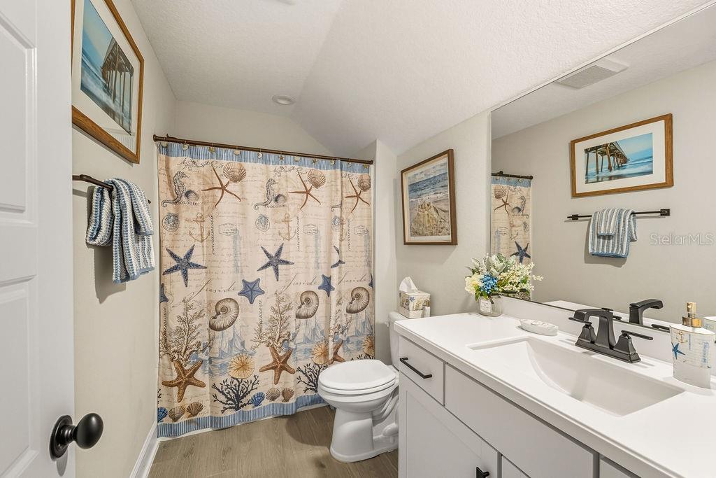 Image 49 of 52 For 52 Los Lagos Boulevard