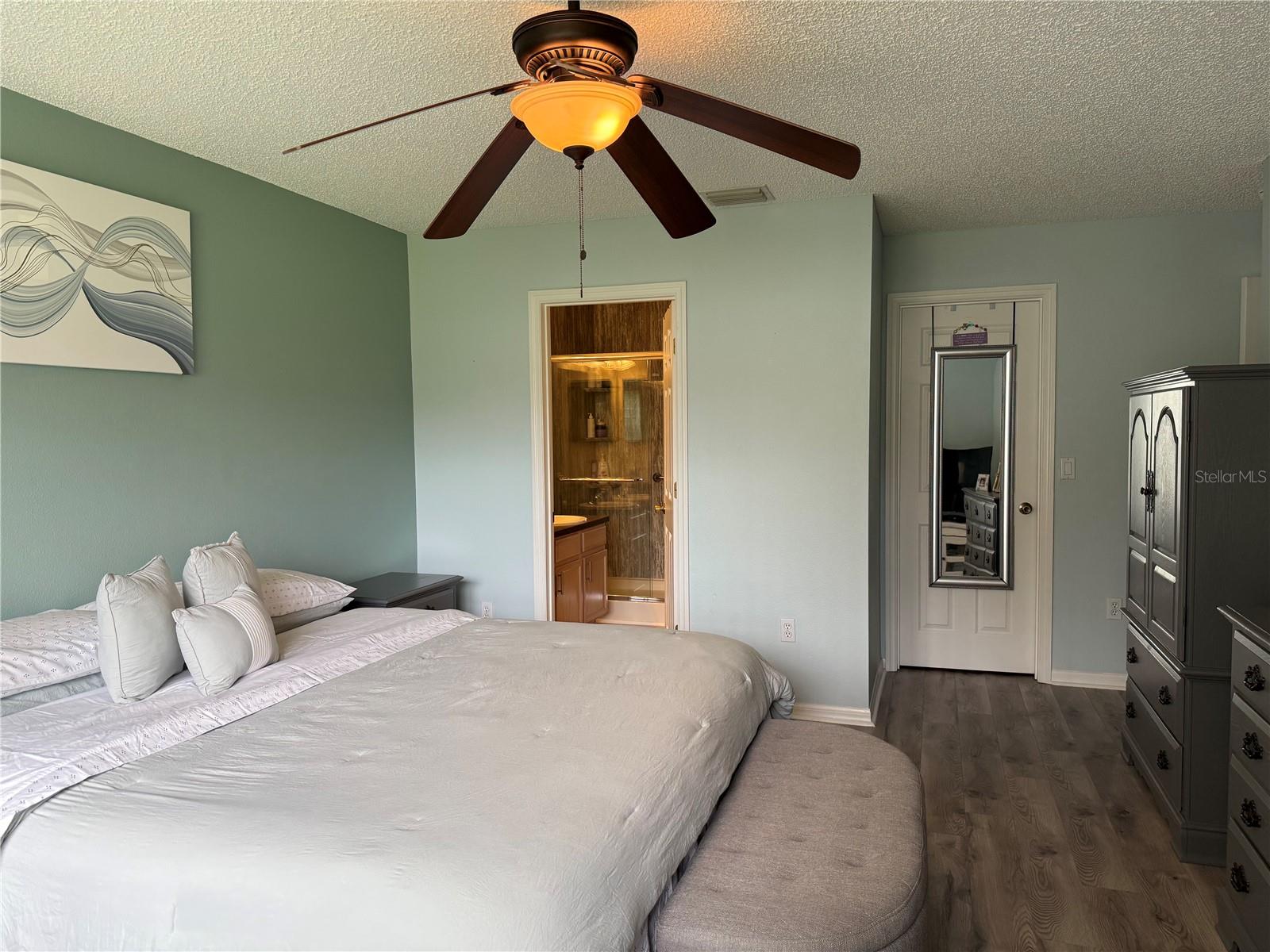 Image 13 of 60 For 24 Radcliffe Drive