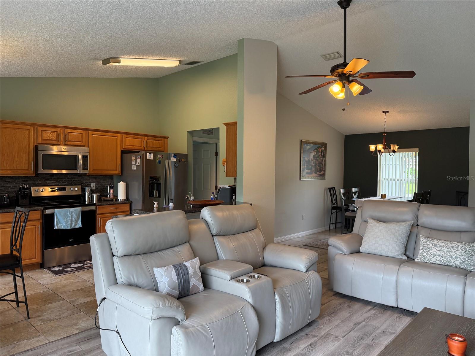 Image 17 of 60 For 24 Radcliffe Drive