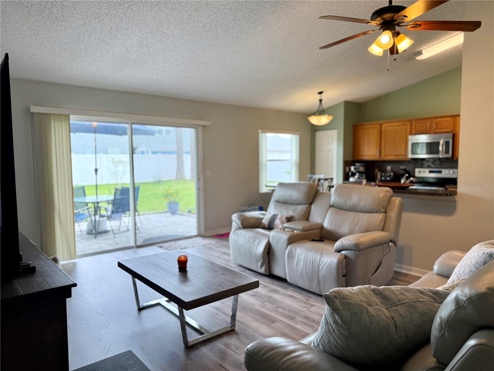 Image 20 of 60 For 24 Radcliffe Drive