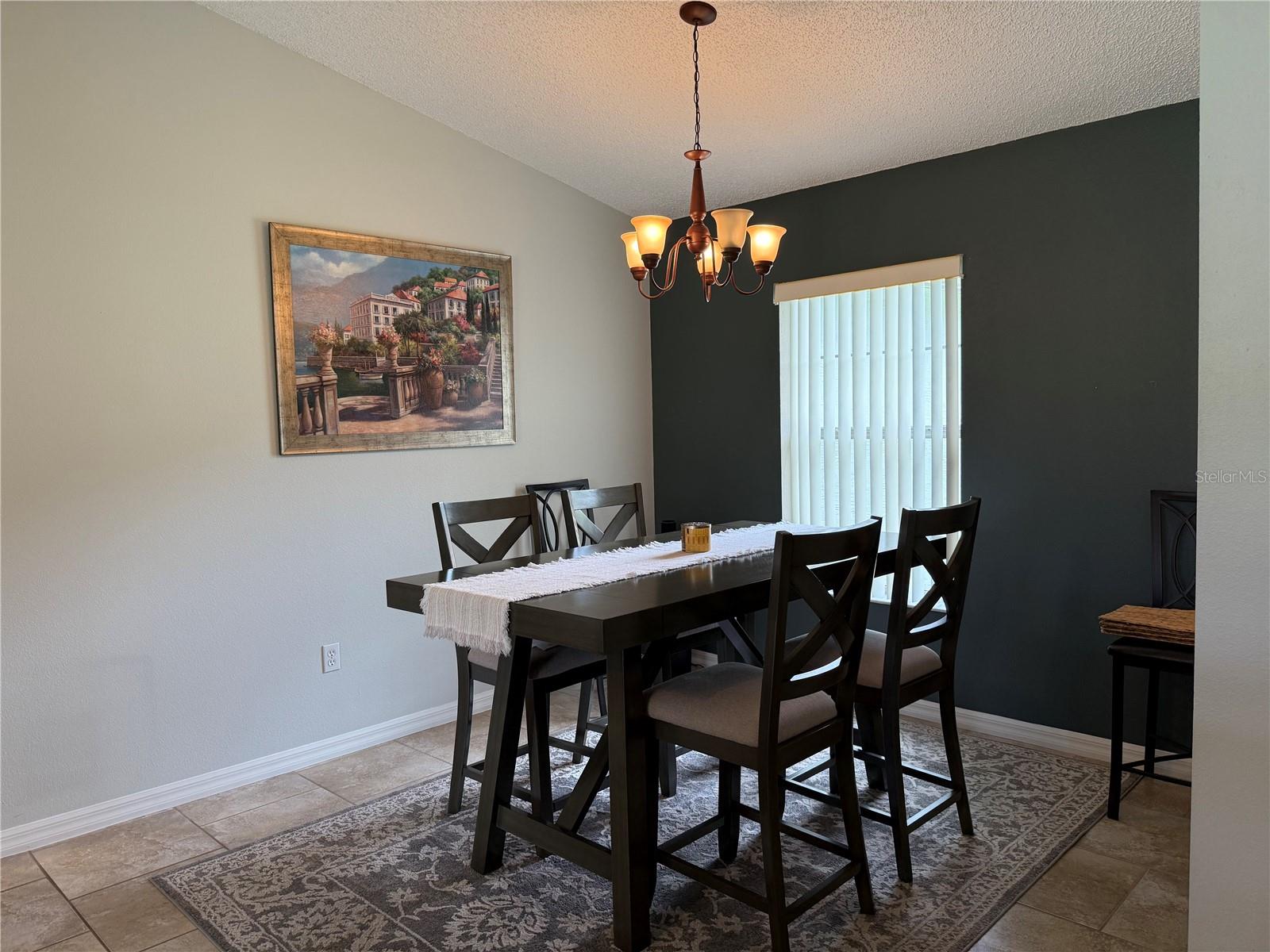 Image 25 of 60 For 24 Radcliffe Drive