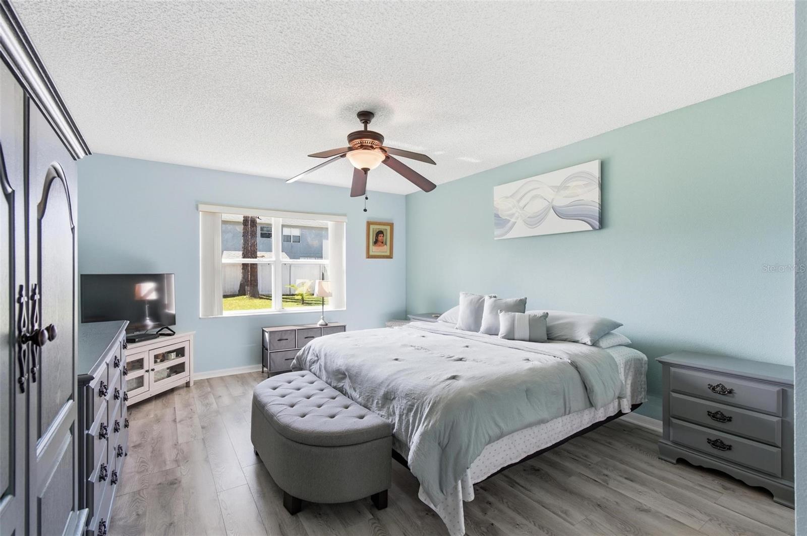 Image 40 of 60 For 24 Radcliffe Drive