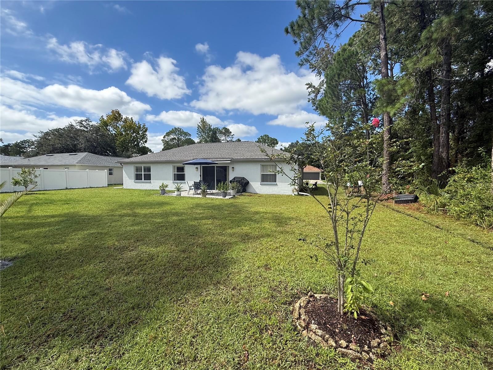 Image 6 of 60 For 24 Radcliffe Drive