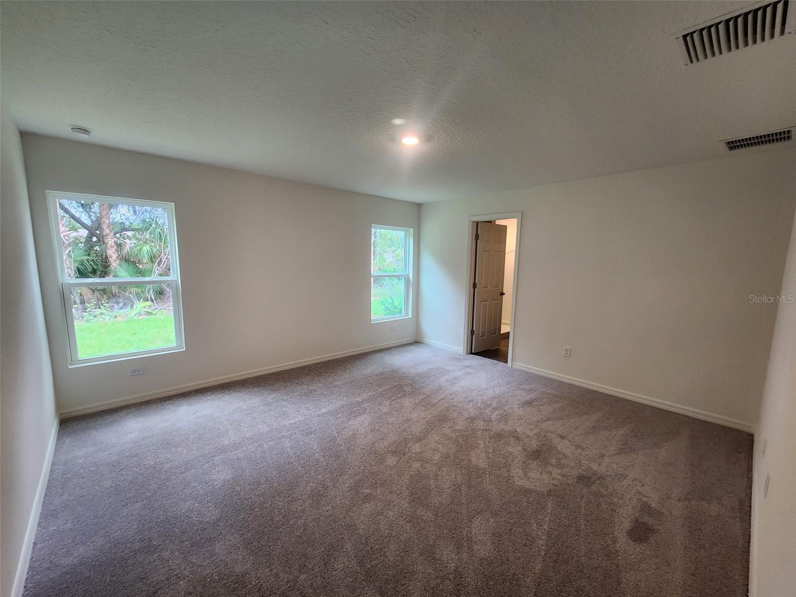 Image 27 of 29 For 136 Sea Trail