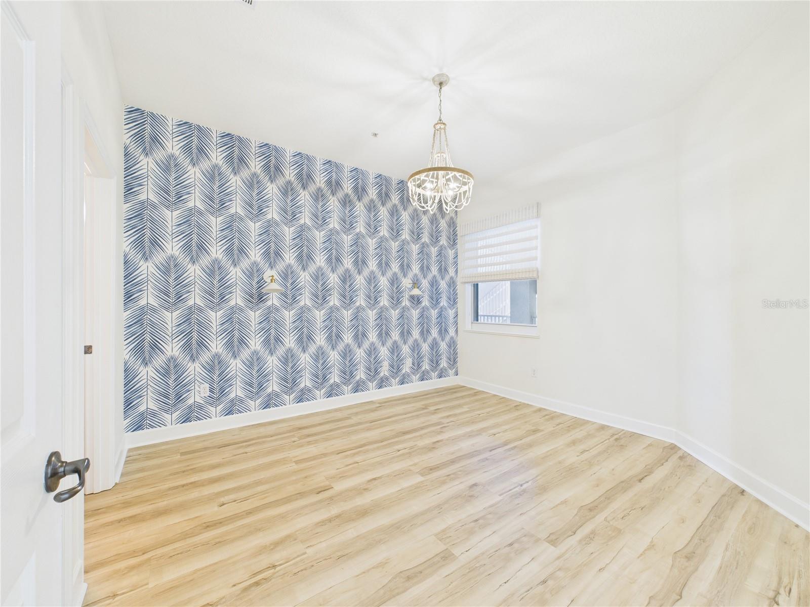 Image 16 of 87 For 400 Cinnamon Beach Way 321