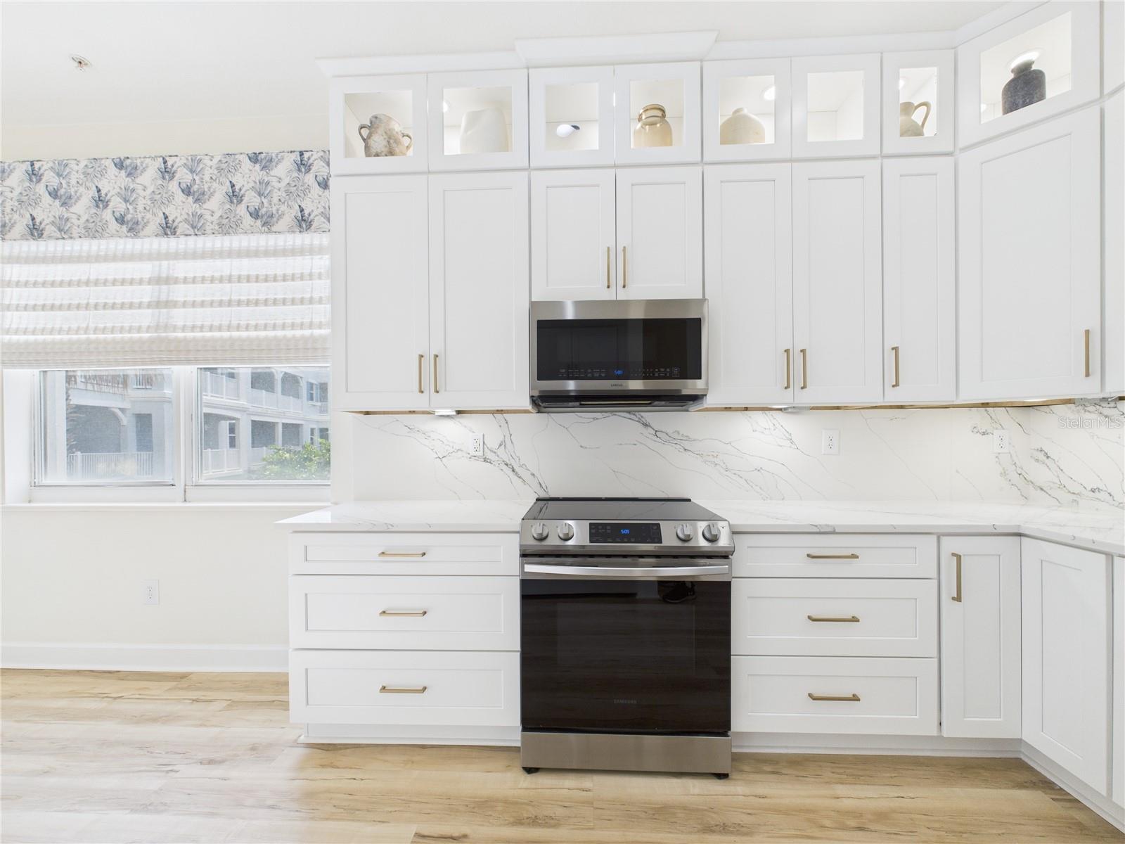 Image 24 of 87 For 400 Cinnamon Beach Way 321