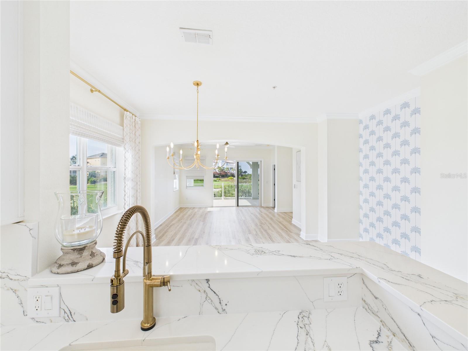 Image 26 of 87 For 400 Cinnamon Beach Way 321