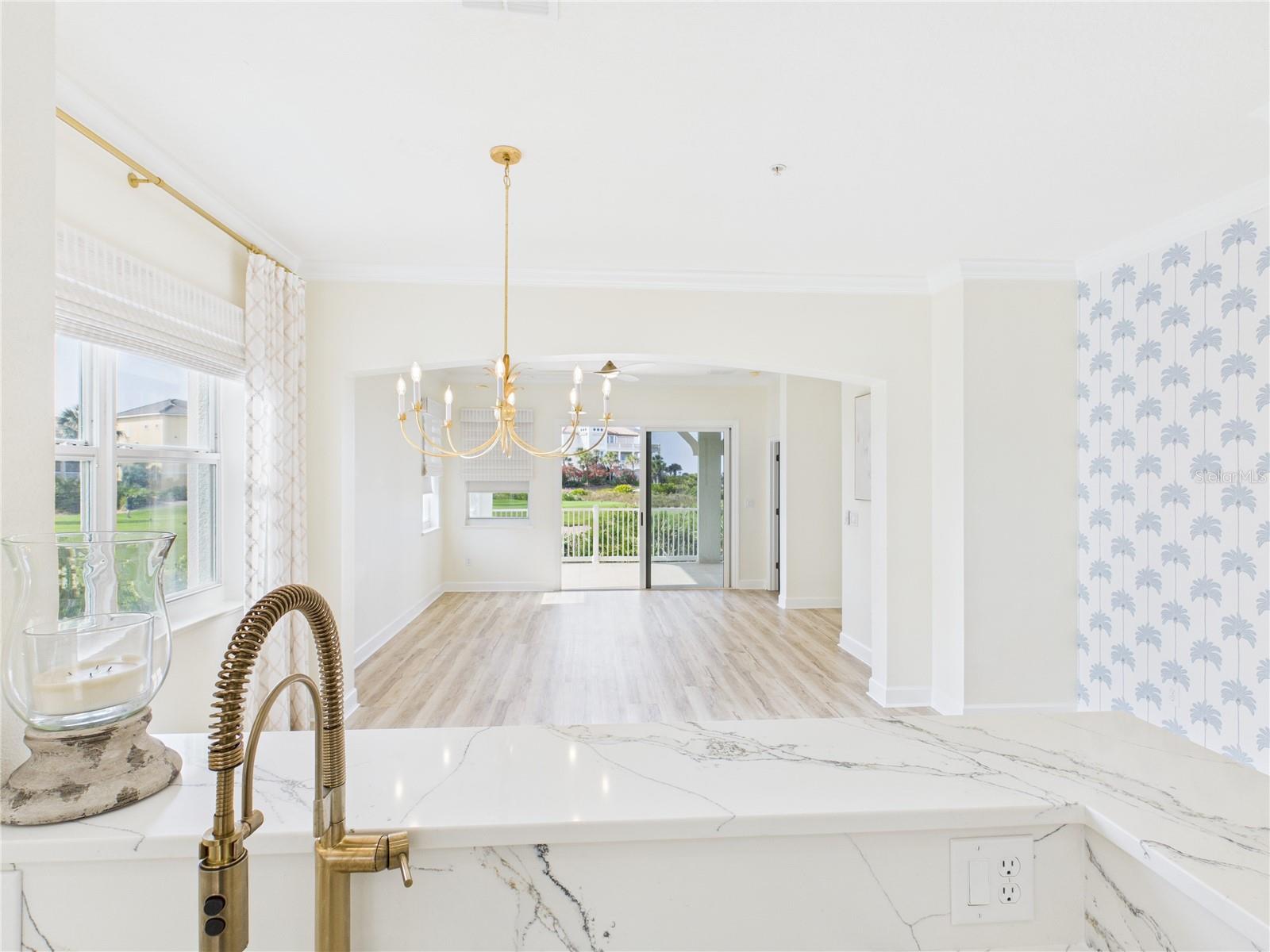 Image 27 of 87 For 400 Cinnamon Beach Way 321