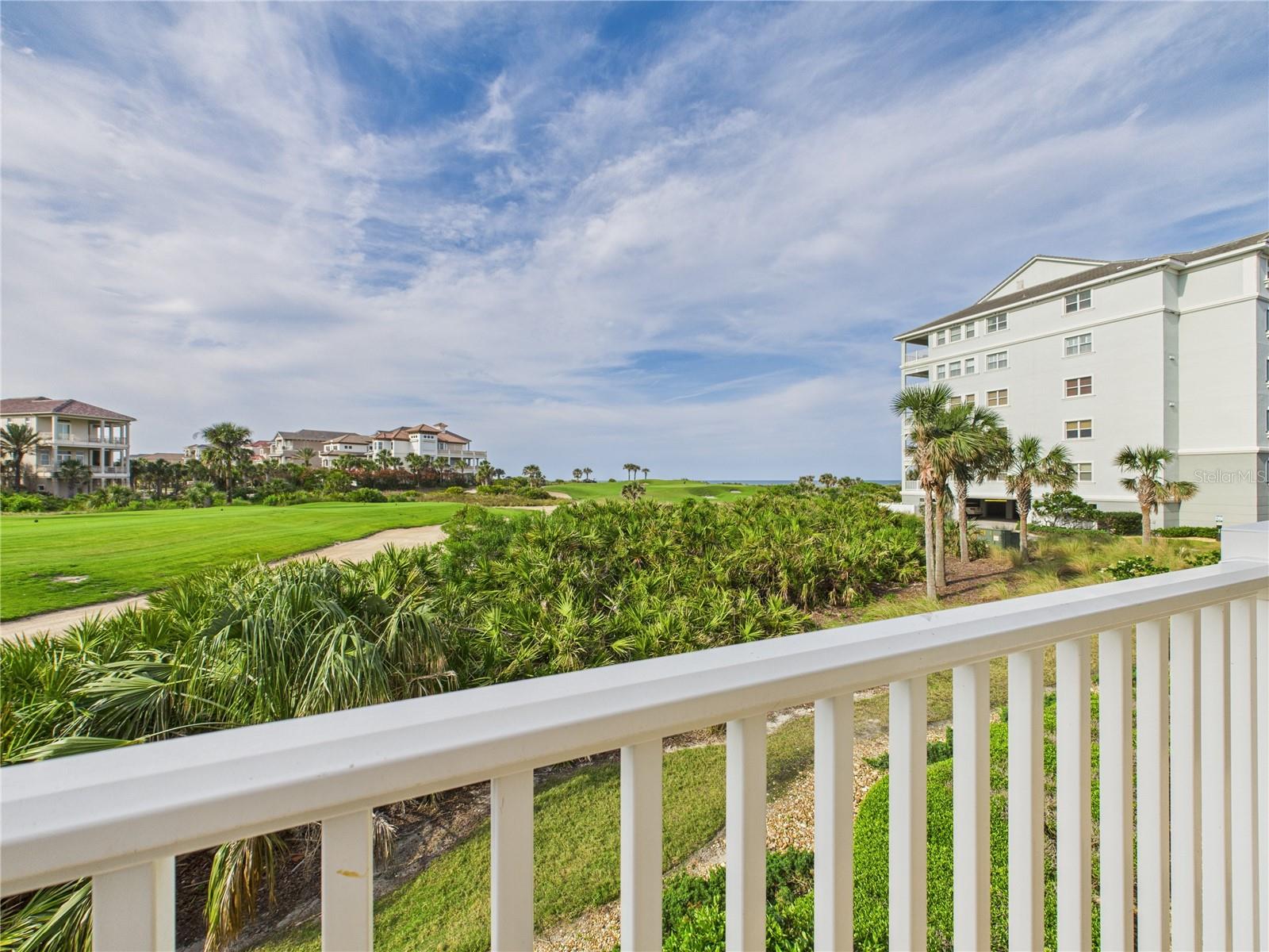 Image 31 of 87 For 400 Cinnamon Beach Way 321