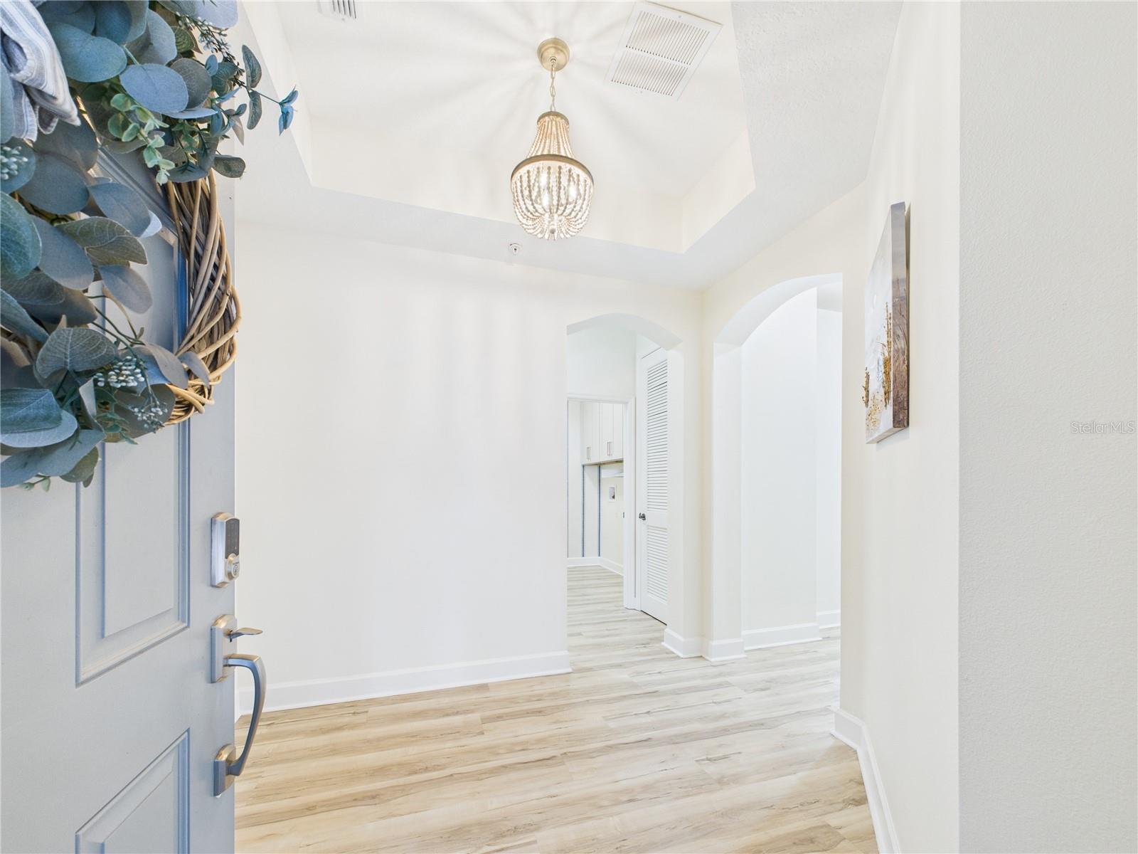 Image 4 of 87 For 400 Cinnamon Beach Way 321