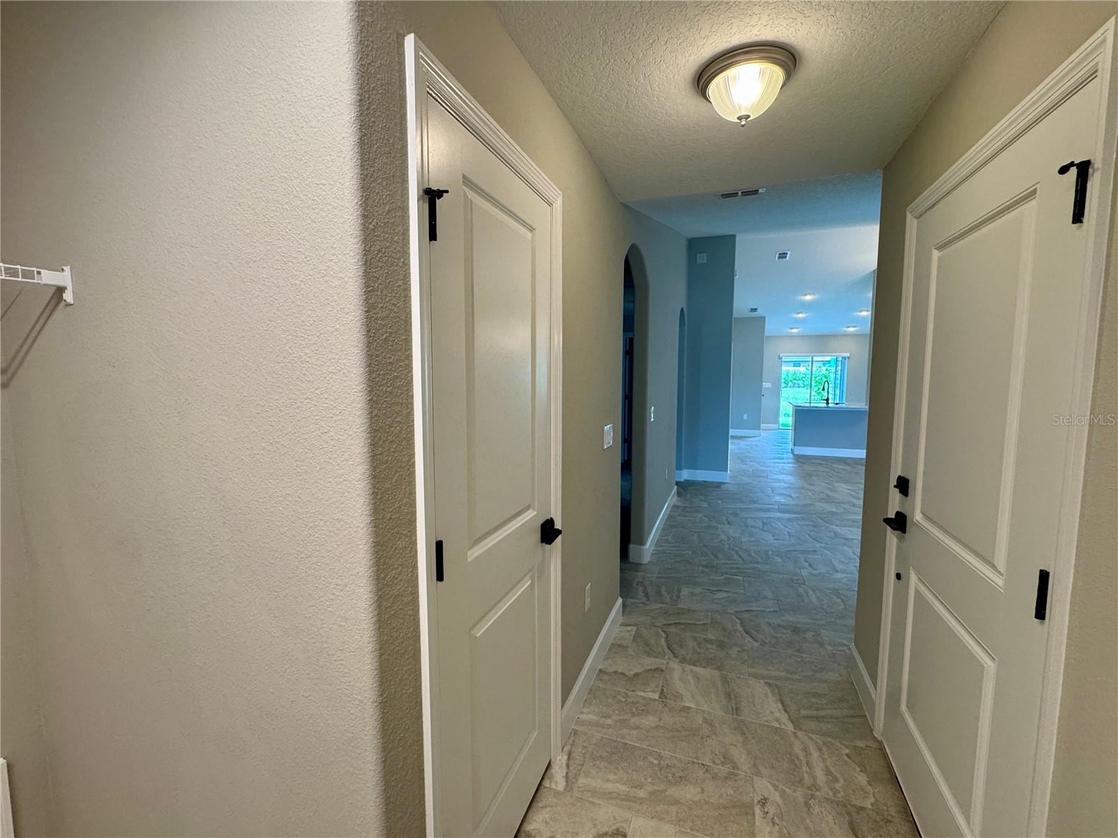 Image 29 of 38 For 102 Lynbrook Drive A