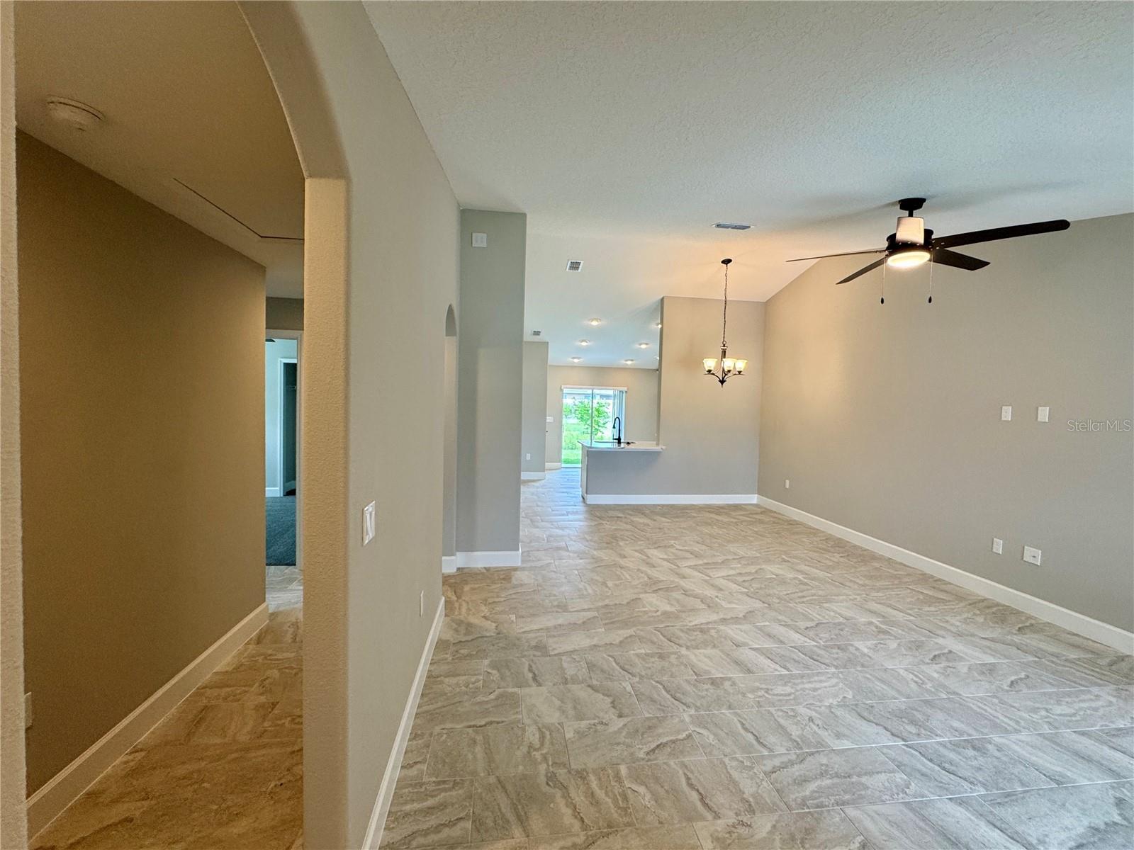 Image 8 of 38 For 102 Lynbrook Drive A