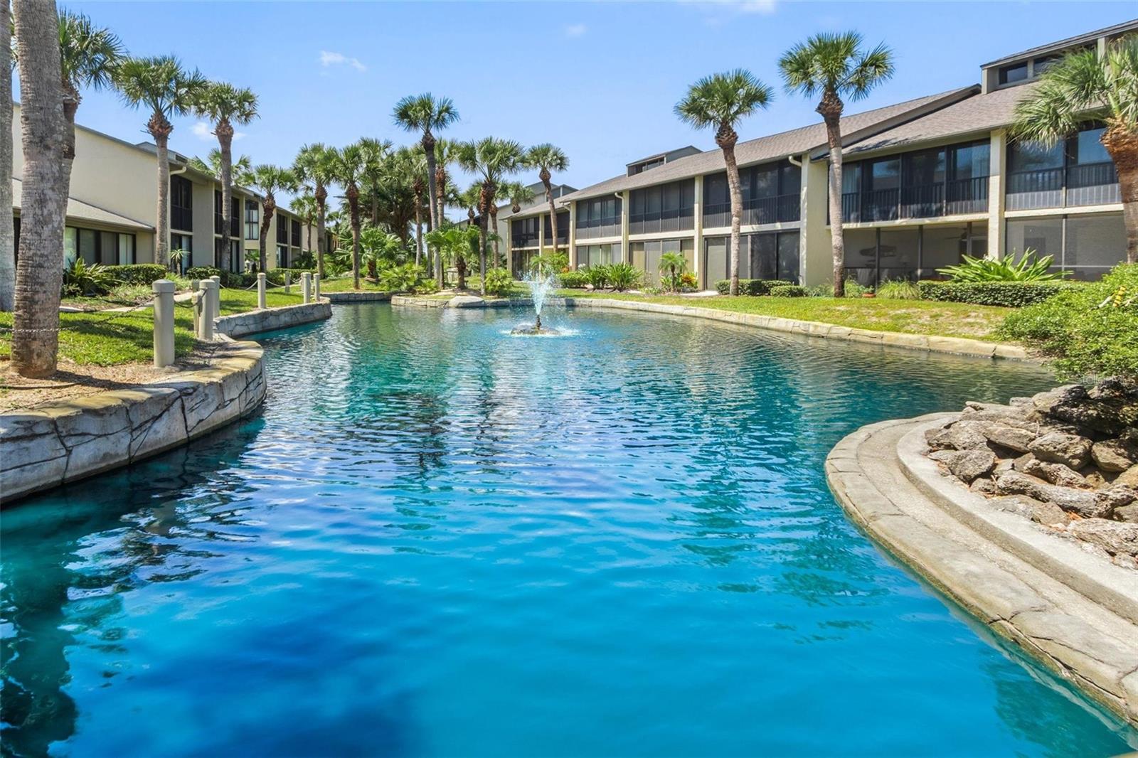 Image 40 of 68 For 26 Village Las Palmas Circle 26