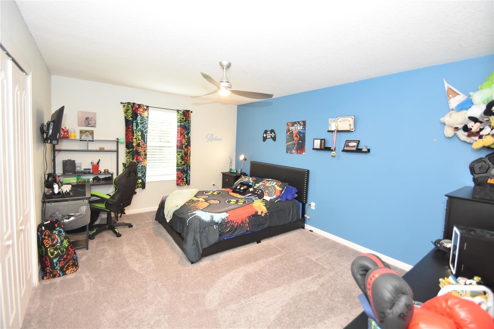 Image 22 of 36 For 124 Oakleaf Way