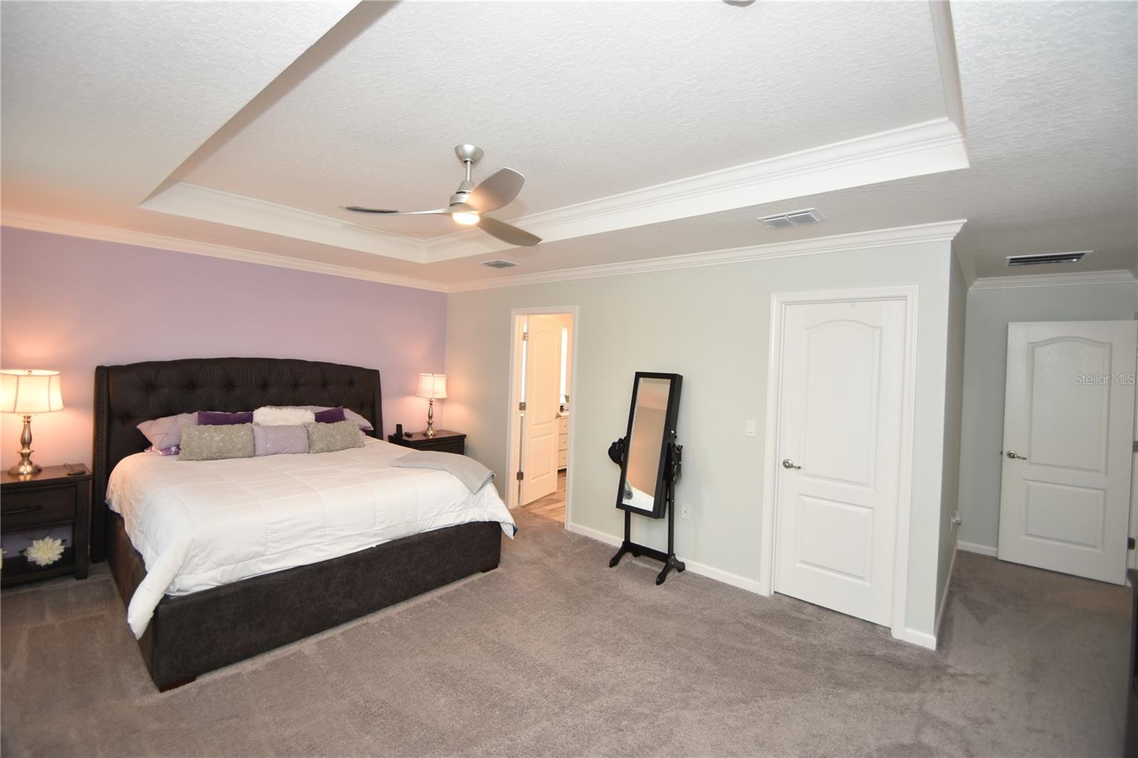 Image 24 of 36 For 124 Oakleaf Way