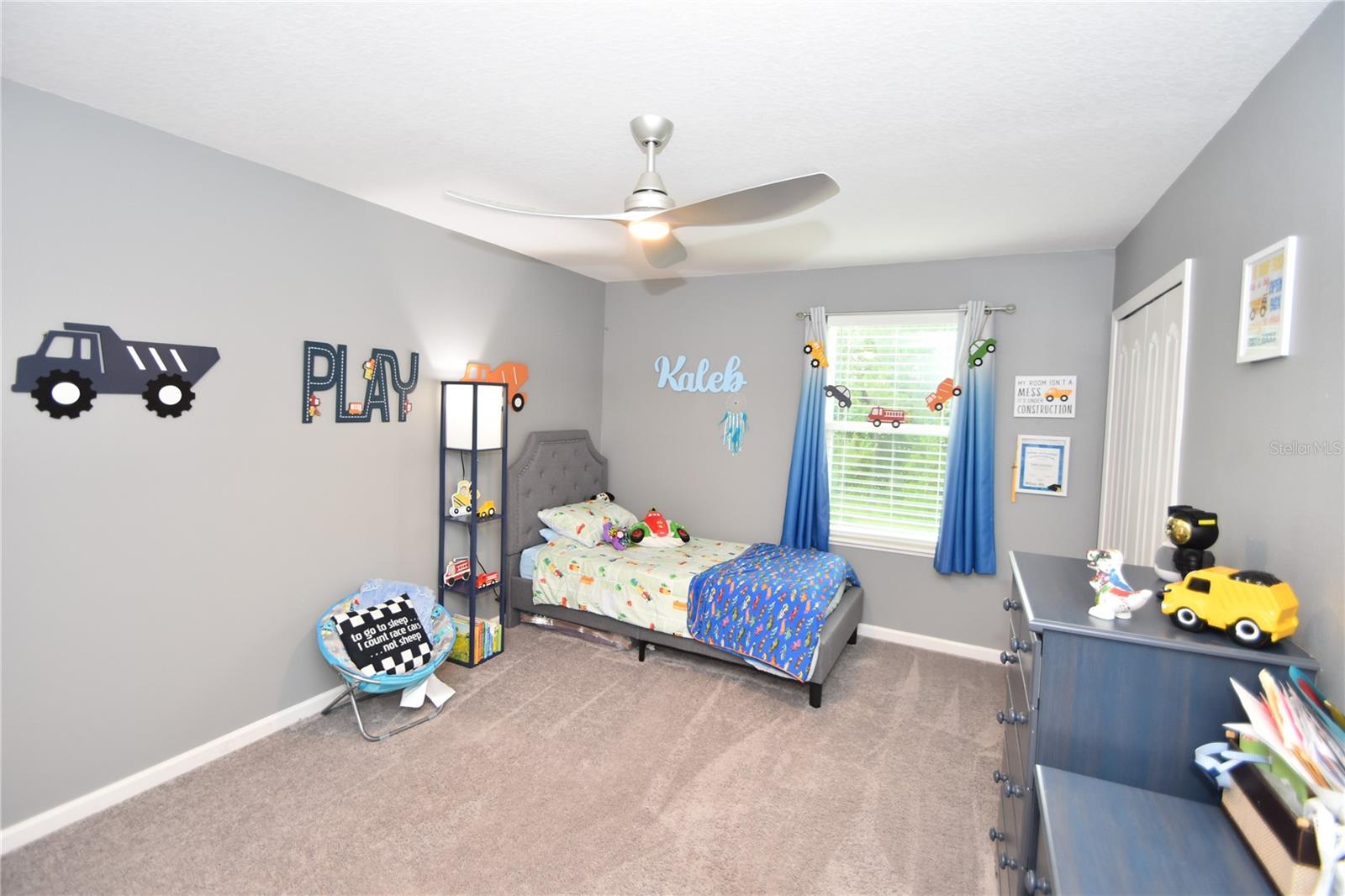 Image 31 of 36 For 124 Oakleaf Way