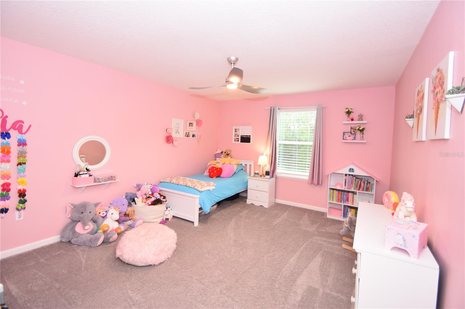 Image 32 of 36 For 124 Oakleaf Way