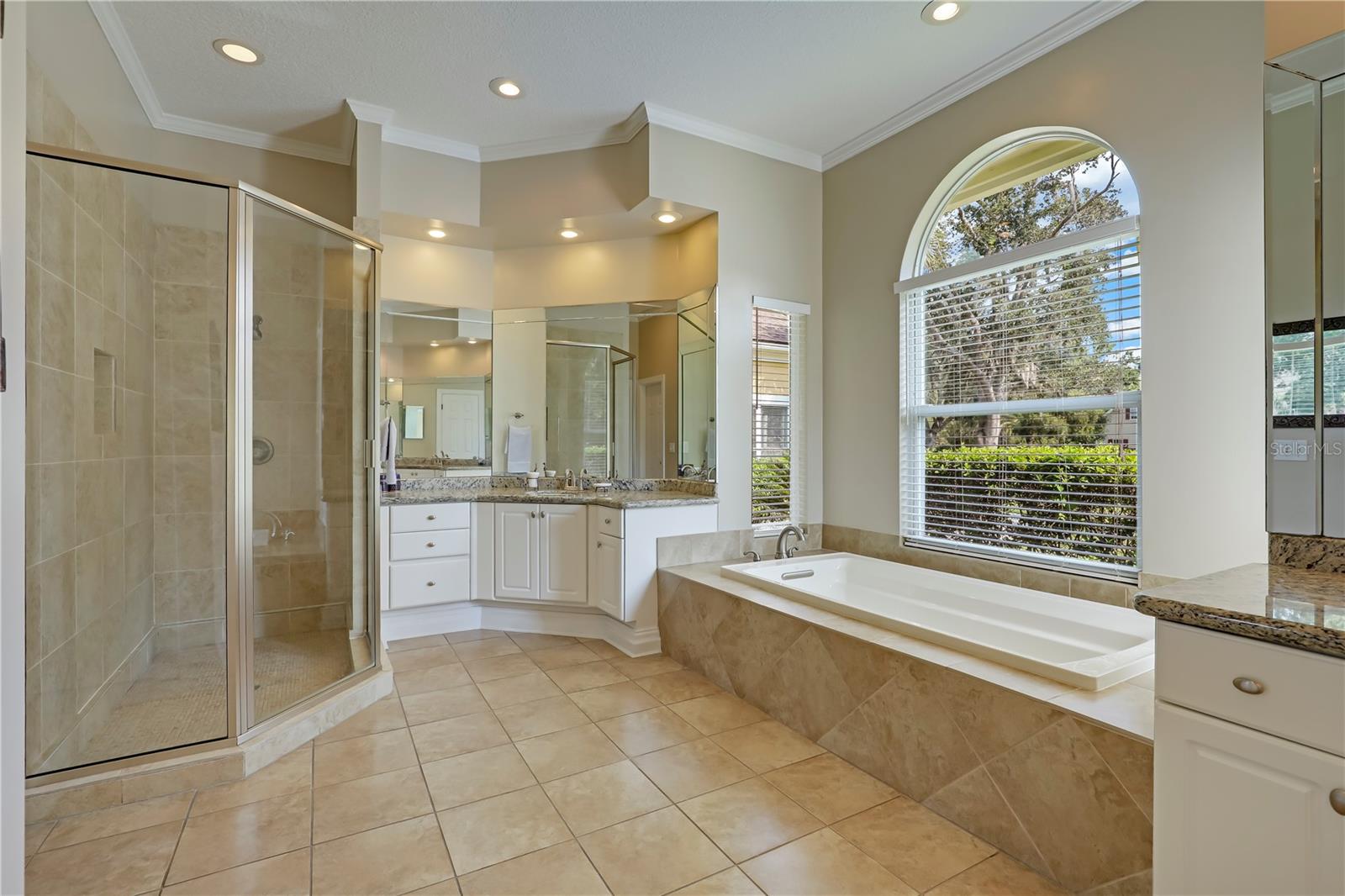 Image 31 of 80 For 2216 Salt Myrtle Lane