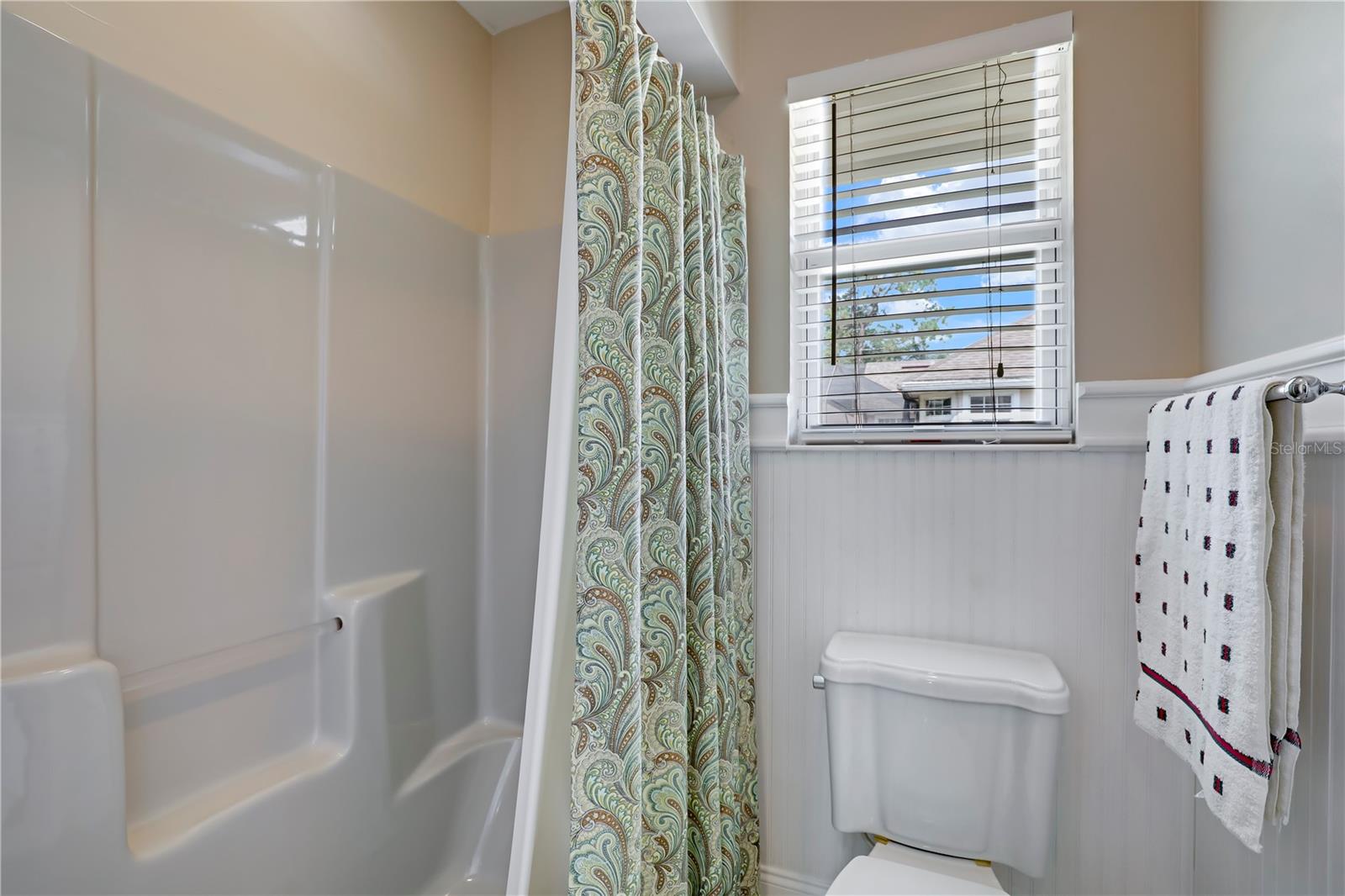 Image 38 of 80 For 2216 Salt Myrtle Lane
