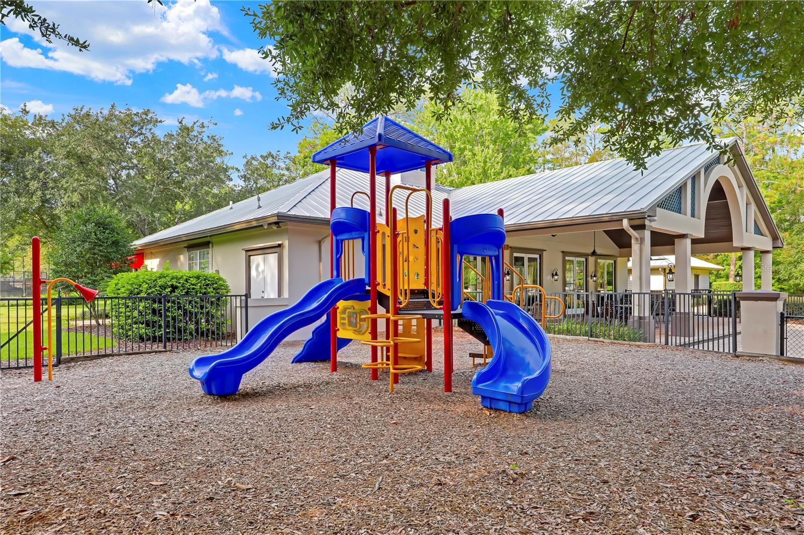 Image 66 of 80 For 2216 Salt Myrtle Lane