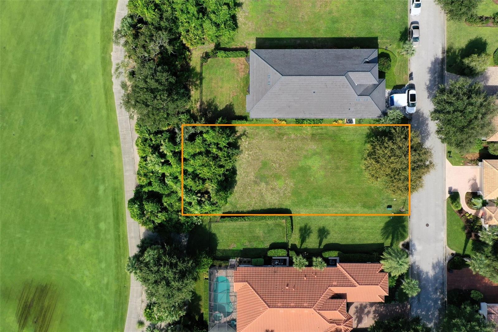 Image 2 of 49 For 15 Kingfisher Lane