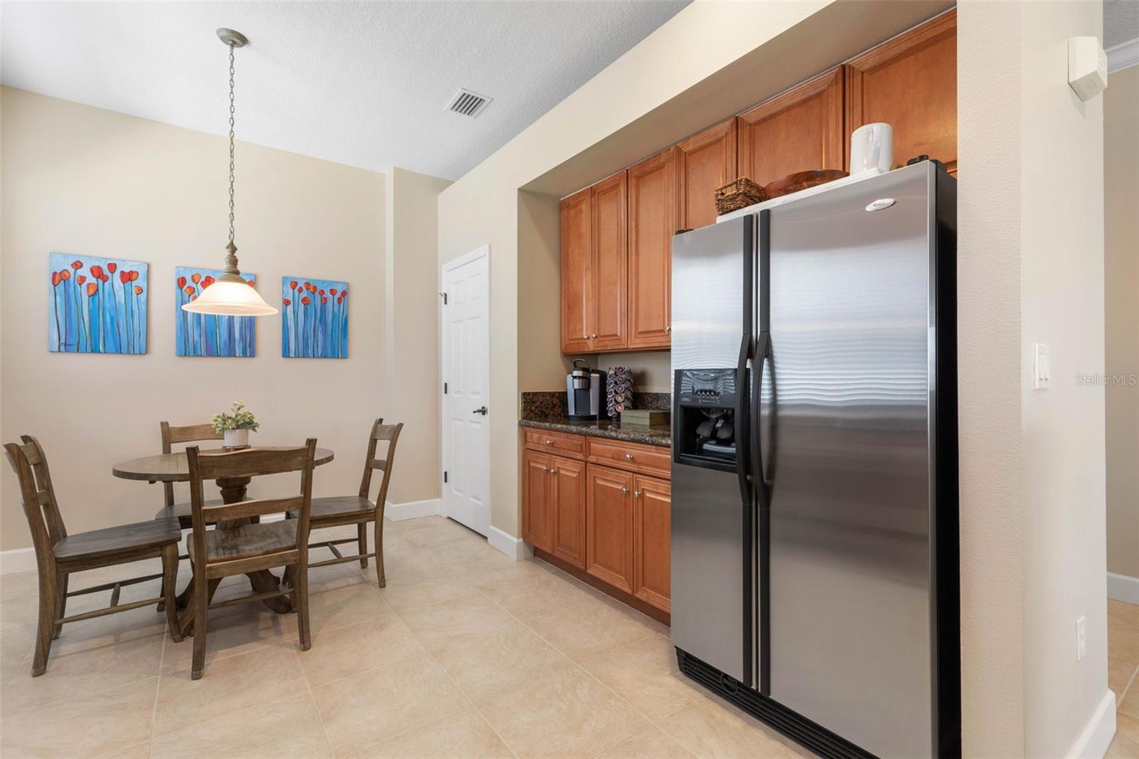 Image 16 of 87 For 300 Cinnamon Beach Way 235