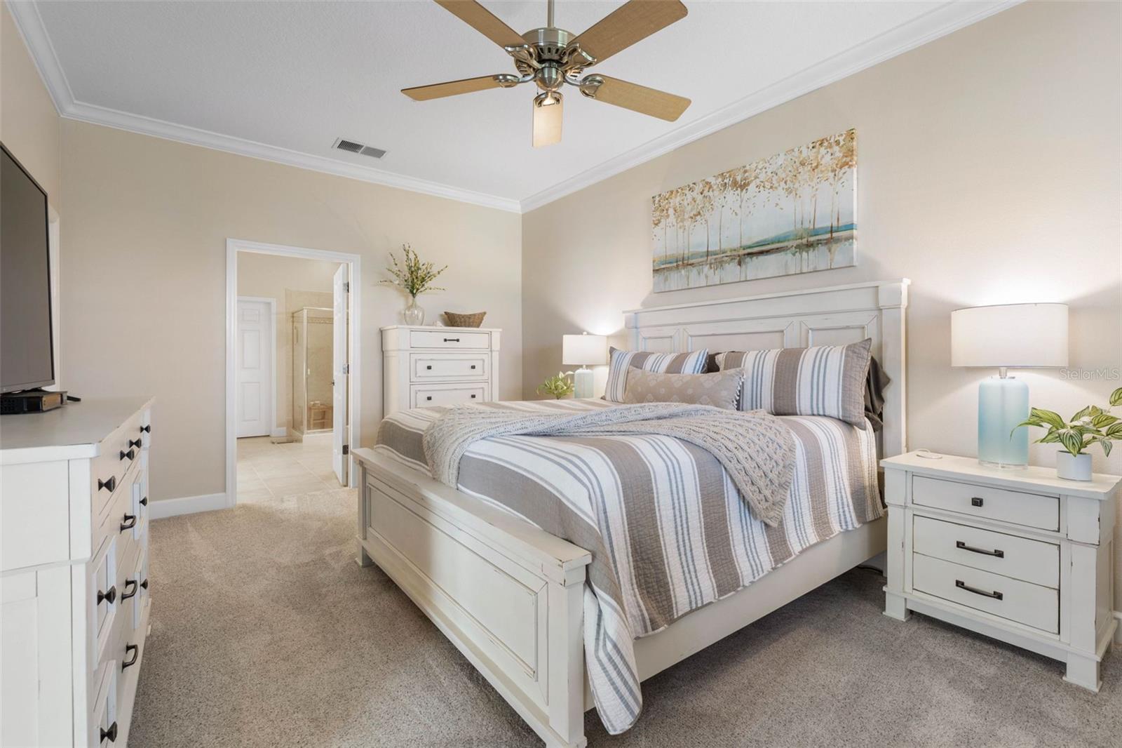 Image 17 of 87 For 300 Cinnamon Beach Way 235